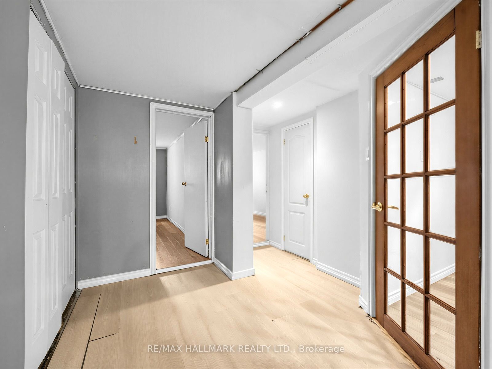 16 Avis Crescent Property Photo 34