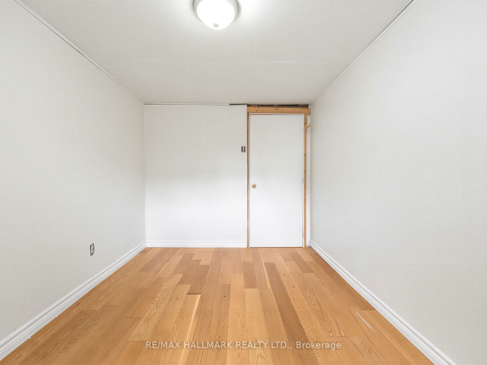 16 Avis Crescent Property Photo 41