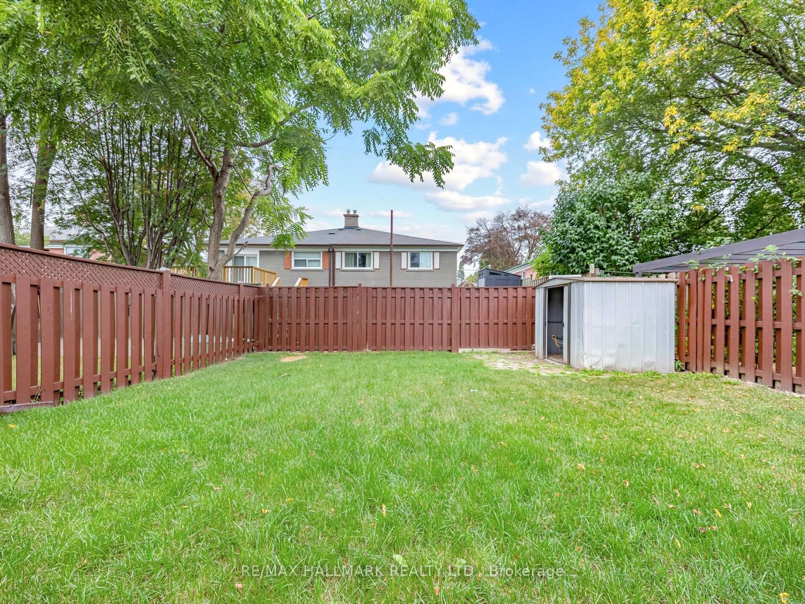 16 Avis Crescent Property Photo 46