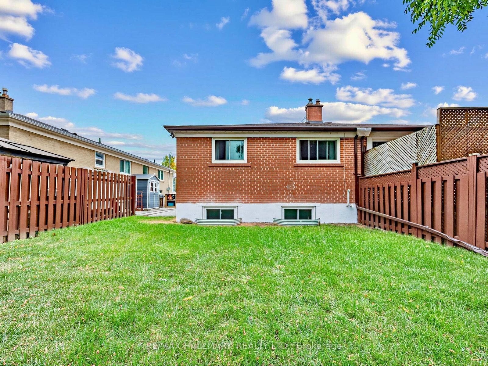 16 Avis Crescent Property Photo 47