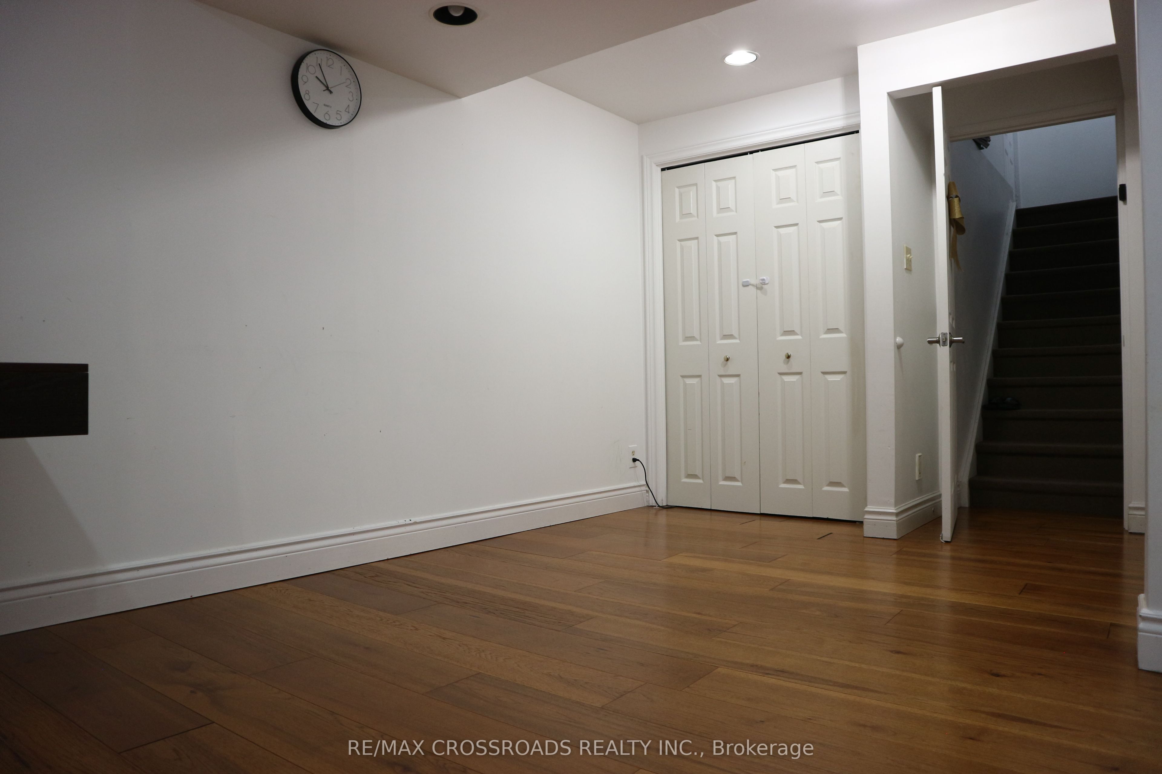 14 Genner Drive (bsmt) Property Photo 5