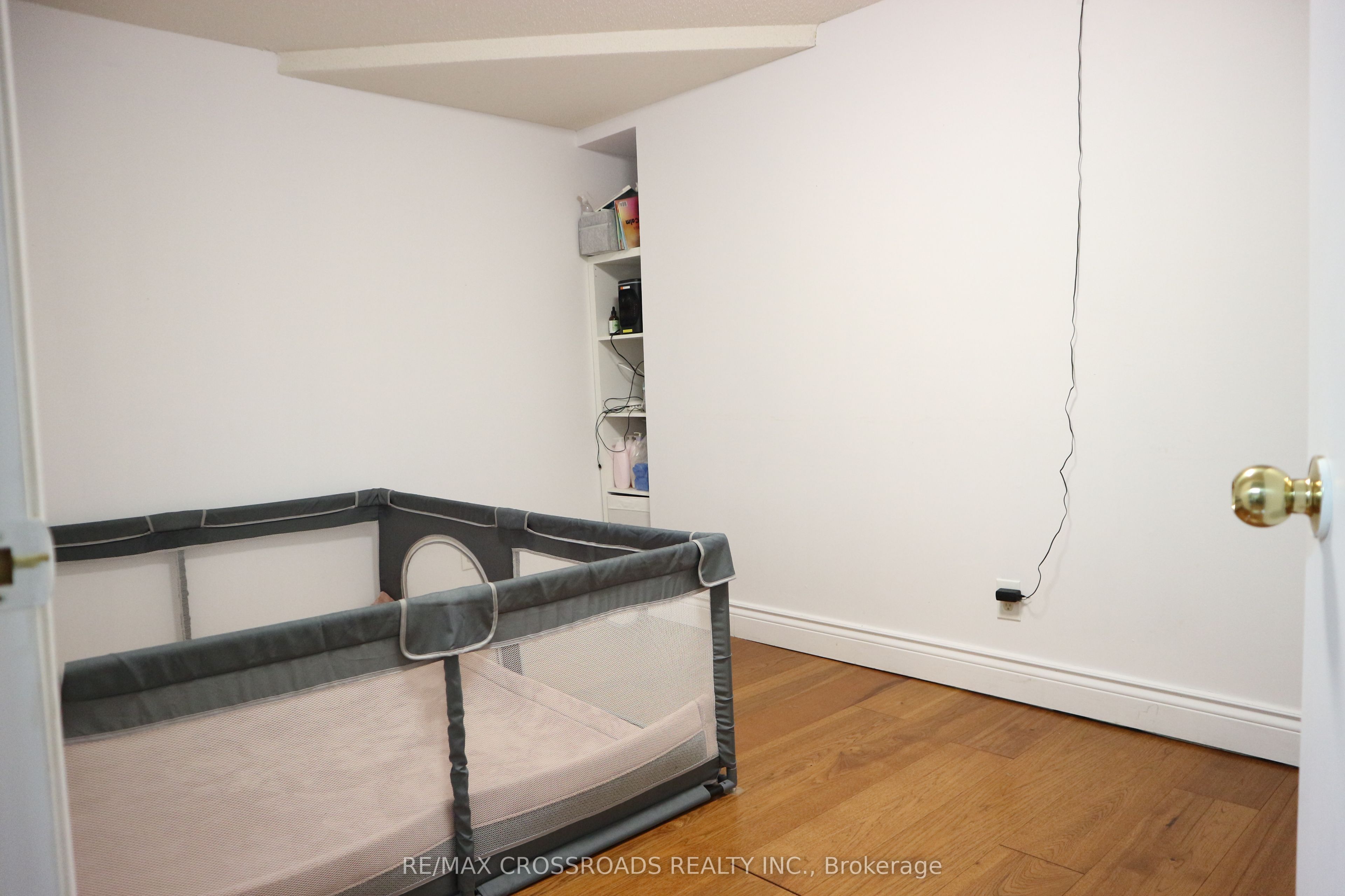 14 Genner Drive (bsmt) Property Photo 12