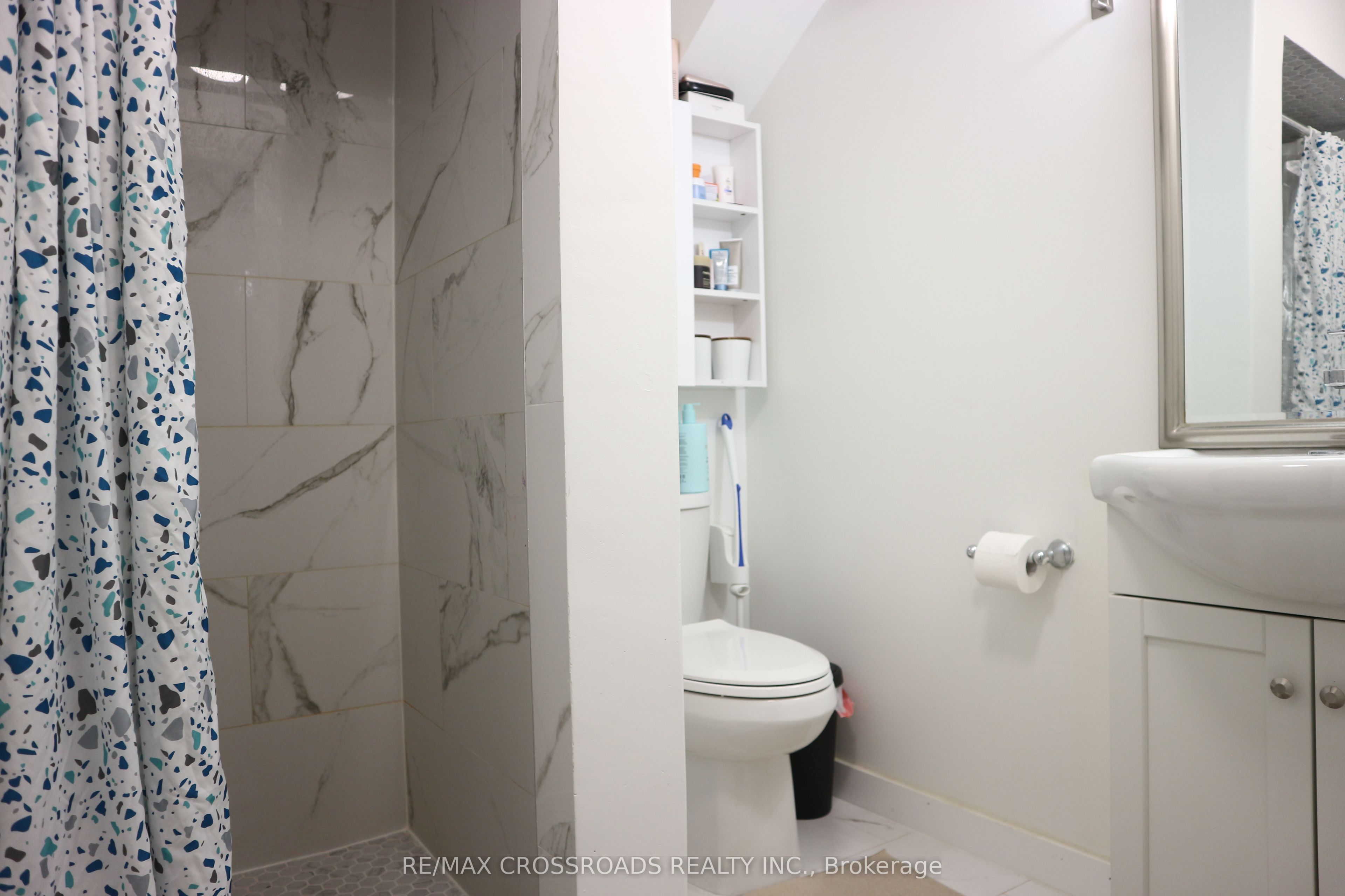 14 Genner Drive (bsmt) Property Photo 13