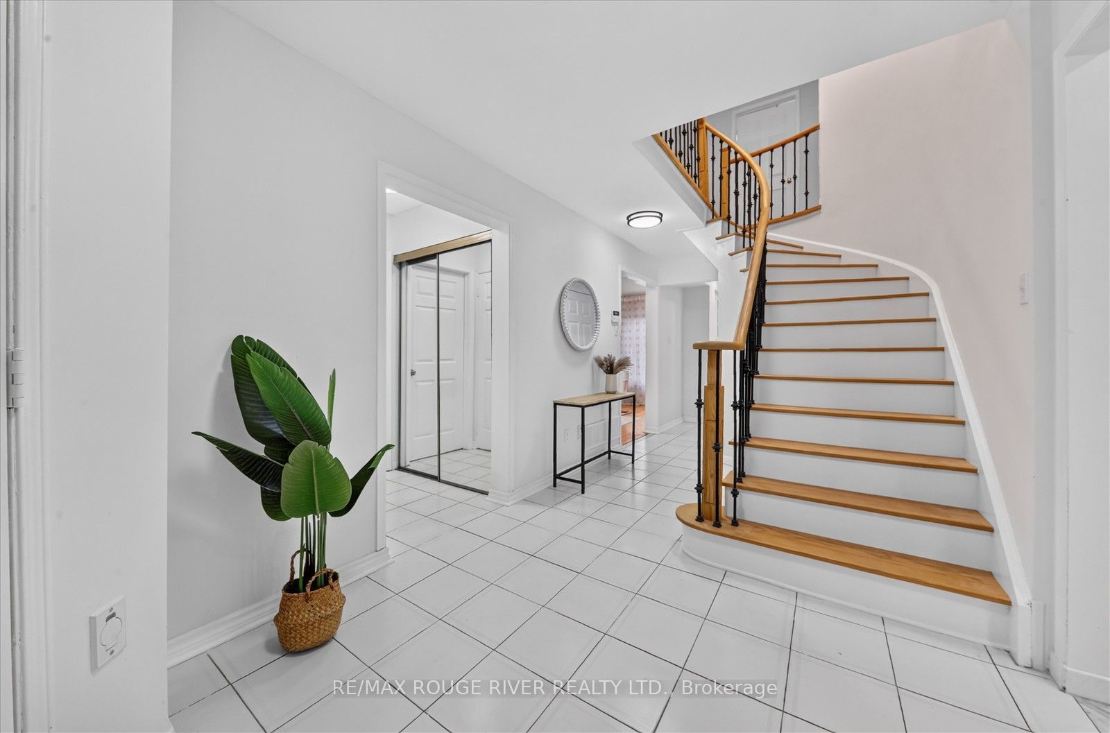 211 Ponymeadow Terrace Property Photo 17
