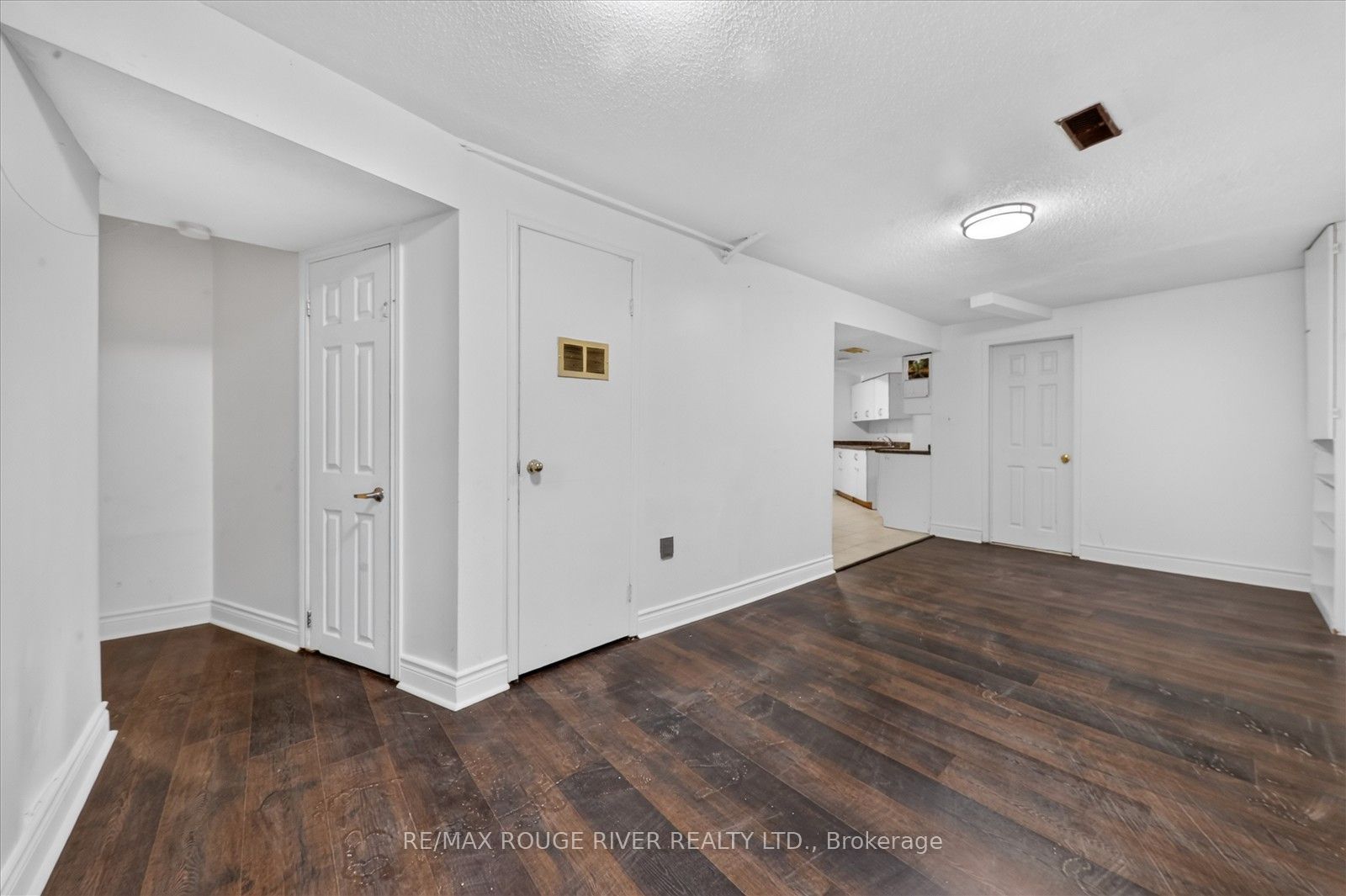 211 Ponymeadow Terrace Property Photo 35