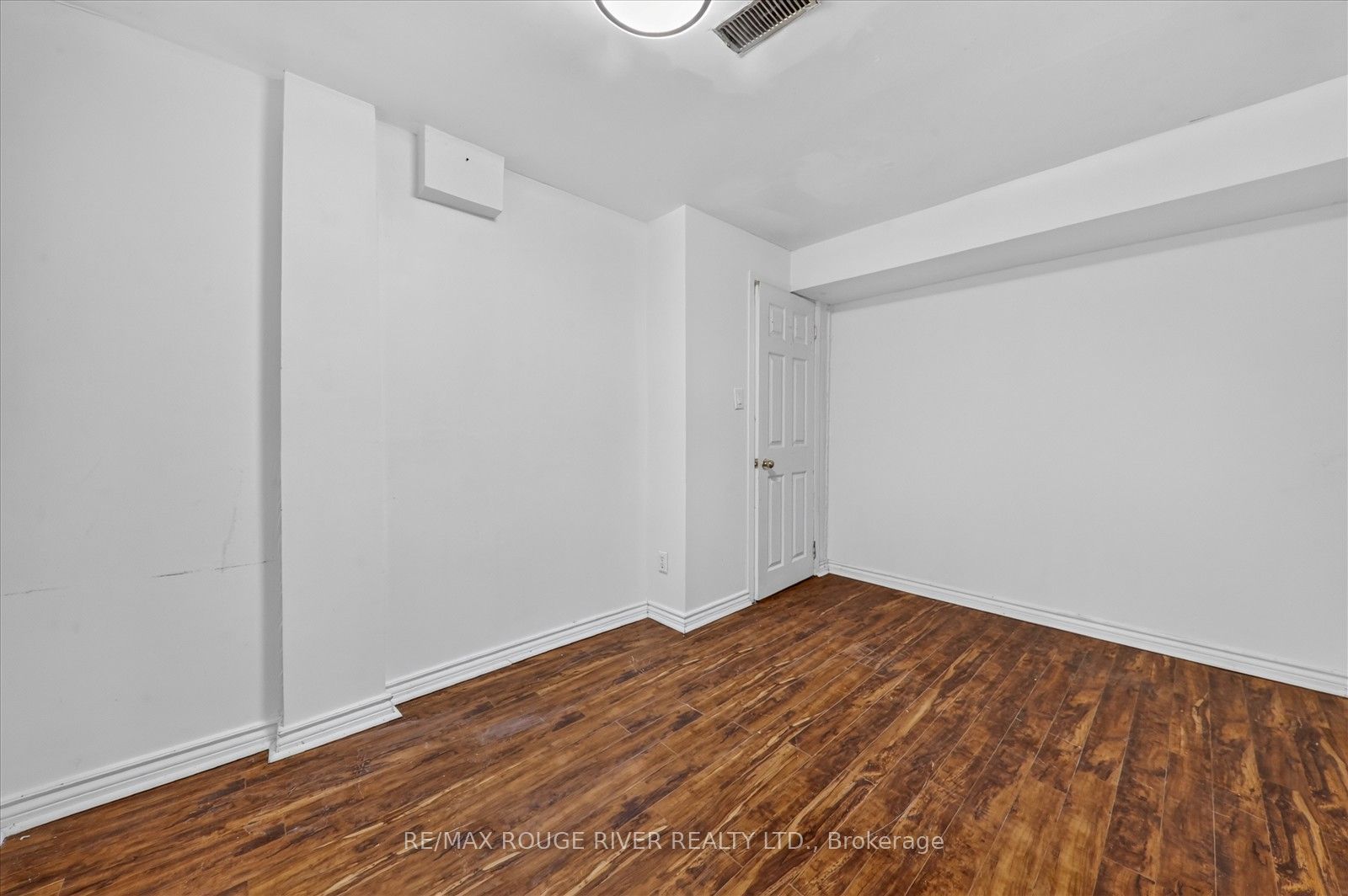 211 Ponymeadow Terrace Property Photo 37