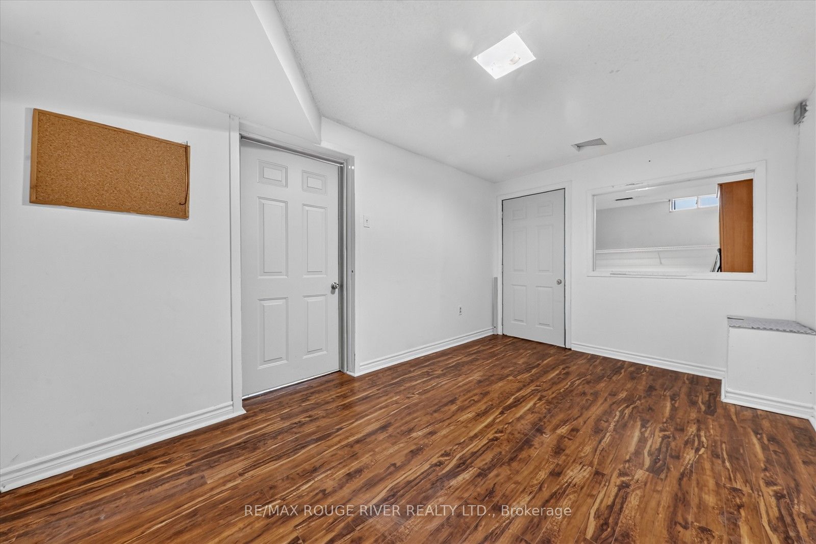 211 Ponymeadow Terrace Property Photo 39
