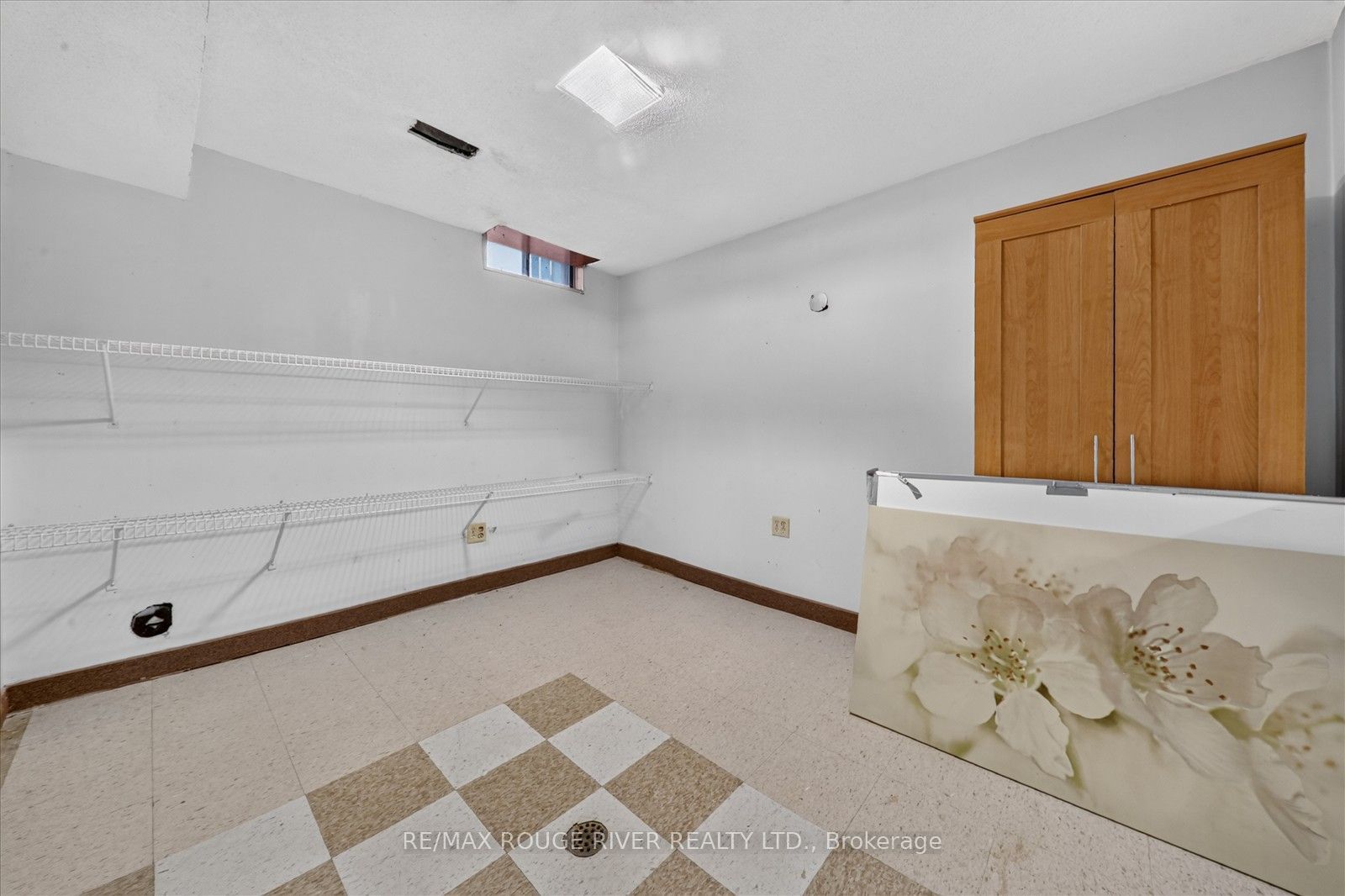 211 Ponymeadow Terrace Property Photo 41