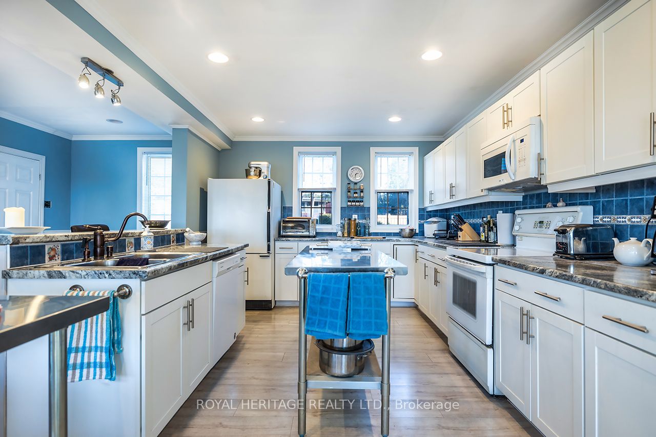 64 Cedar Grove Drive Property Photo 6