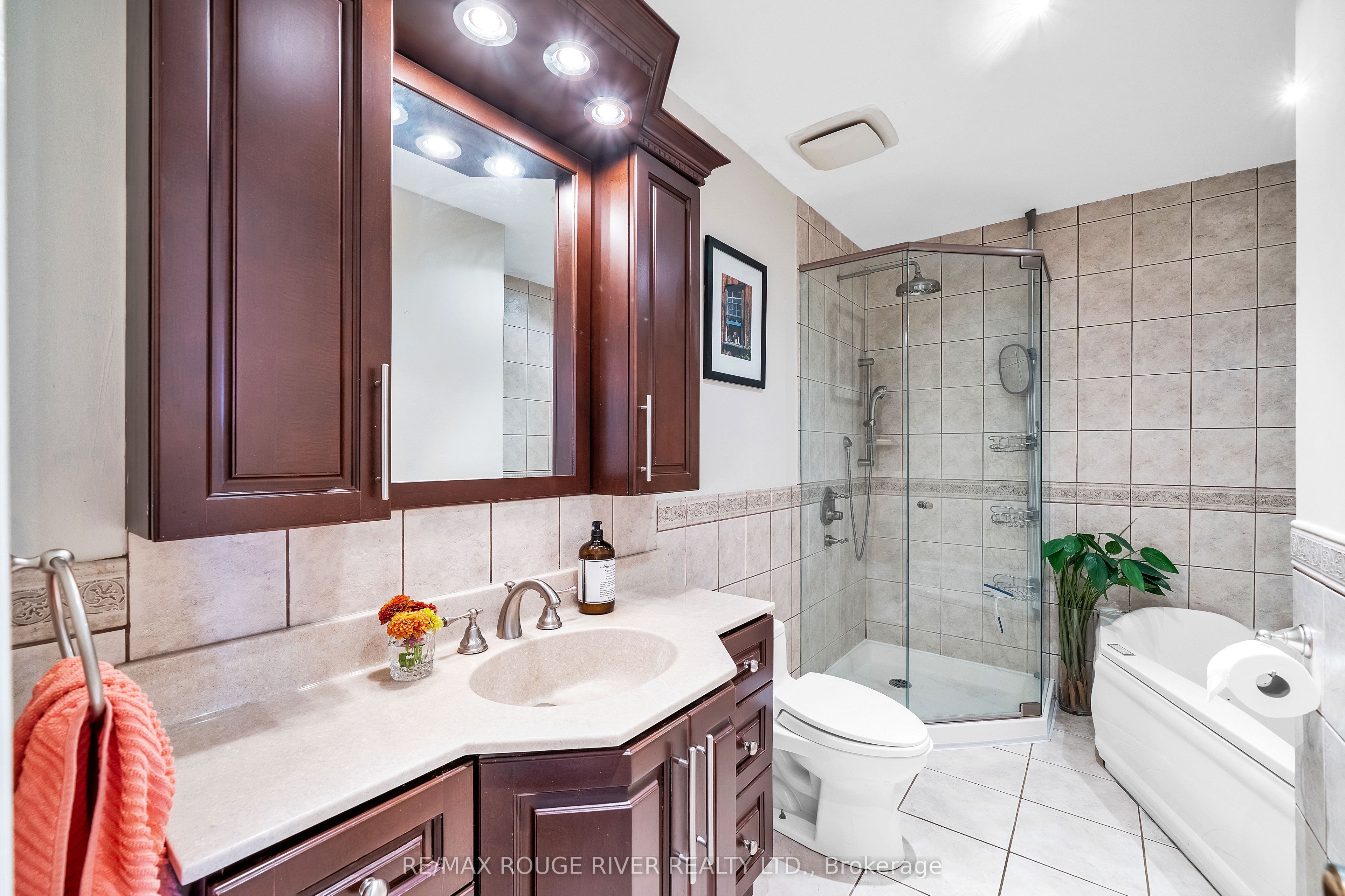 920 Sunrise Avenue Property Photo 19