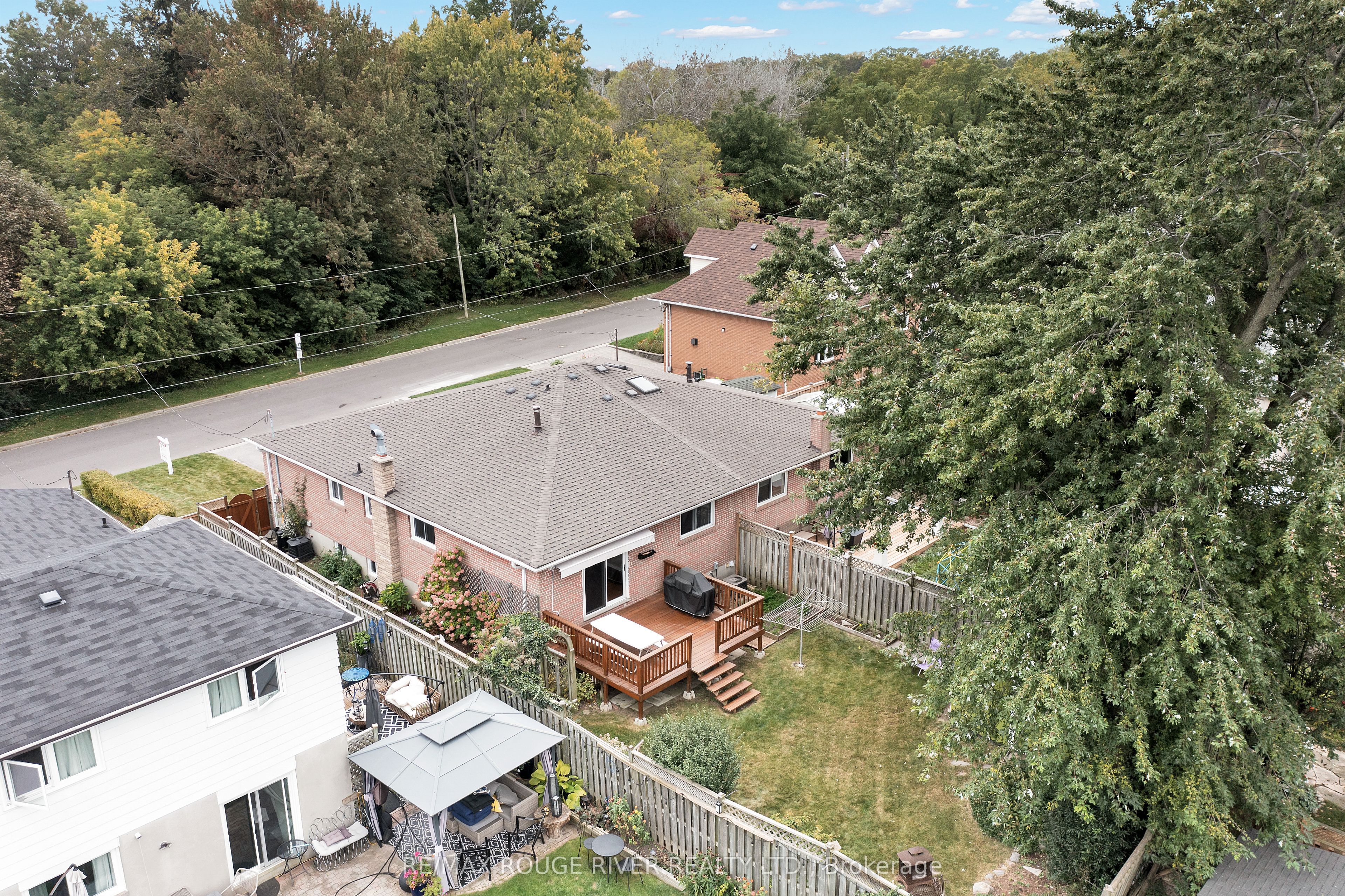 920 Sunrise Avenue Property Photo 37
