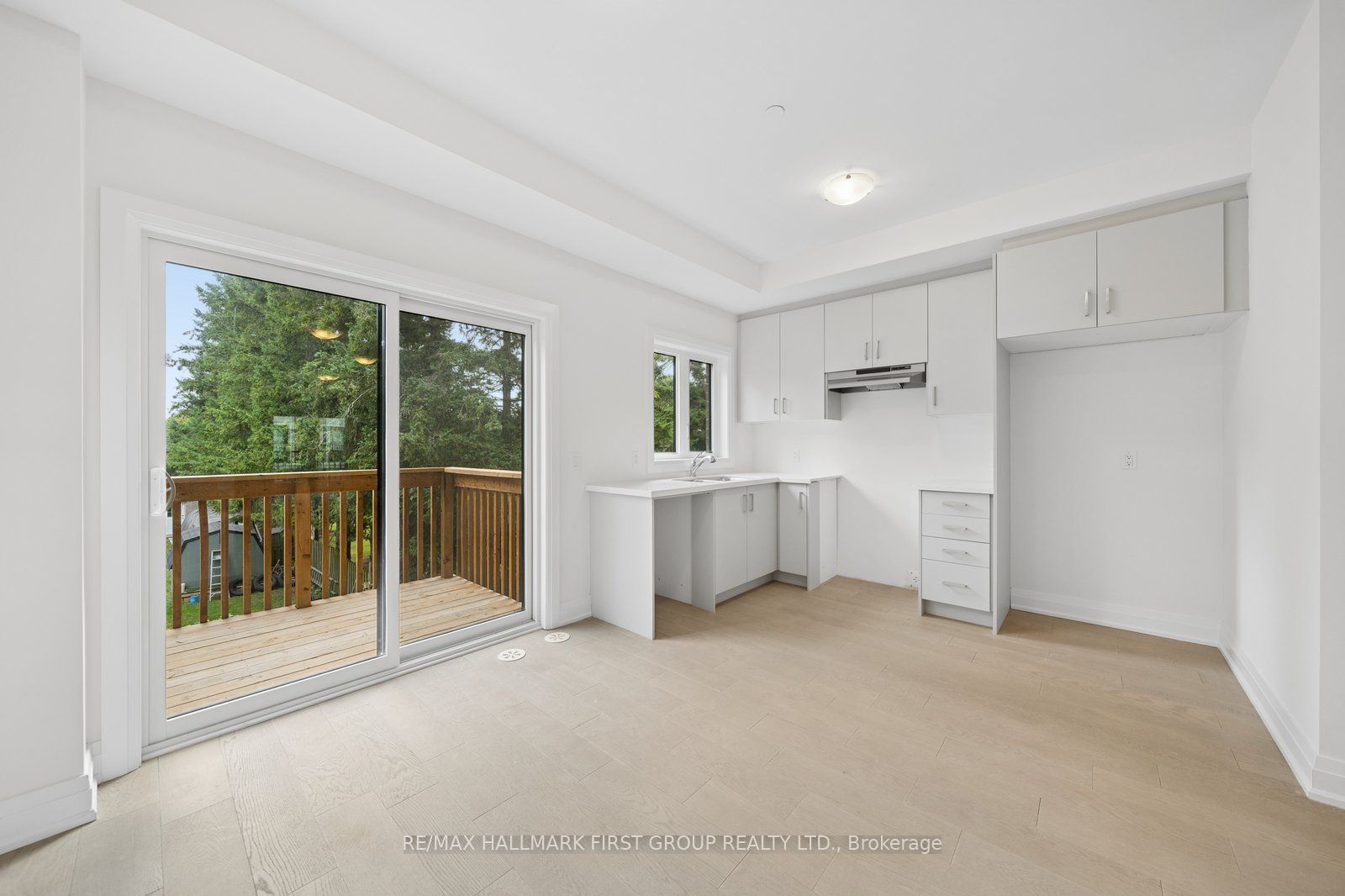 23 Marret Lane Property Photo 6