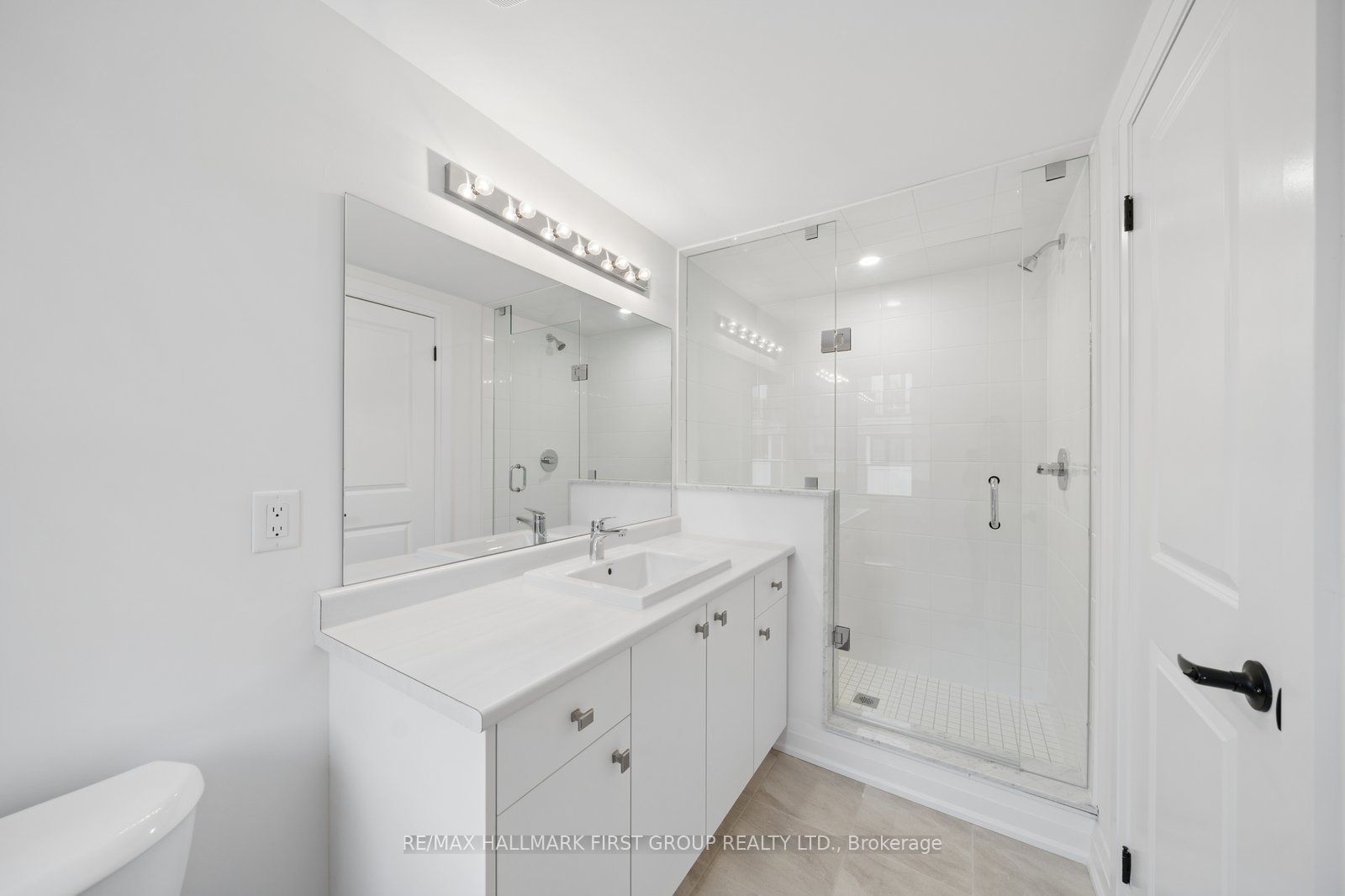 23 Marret Lane Property Photo 13