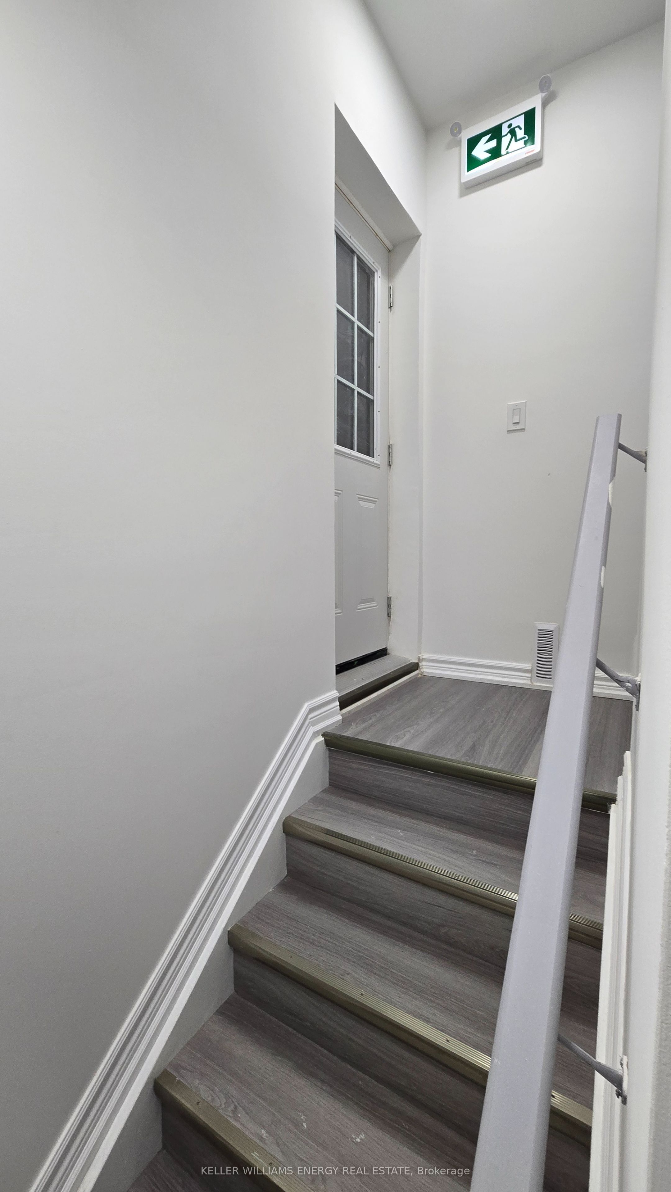 36 Crombie Street Property Photo 1