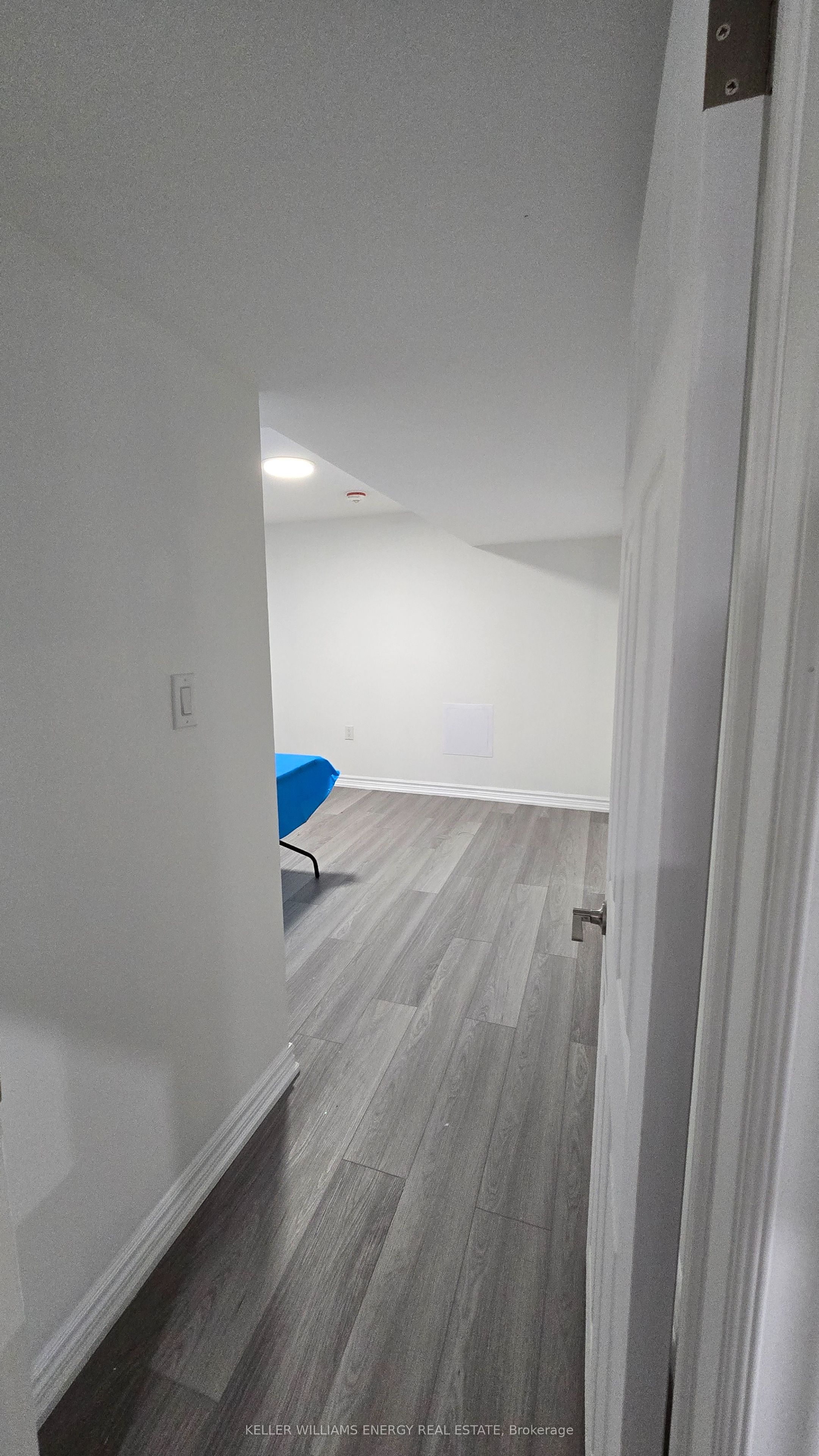36 Crombie Street Property Photo 9