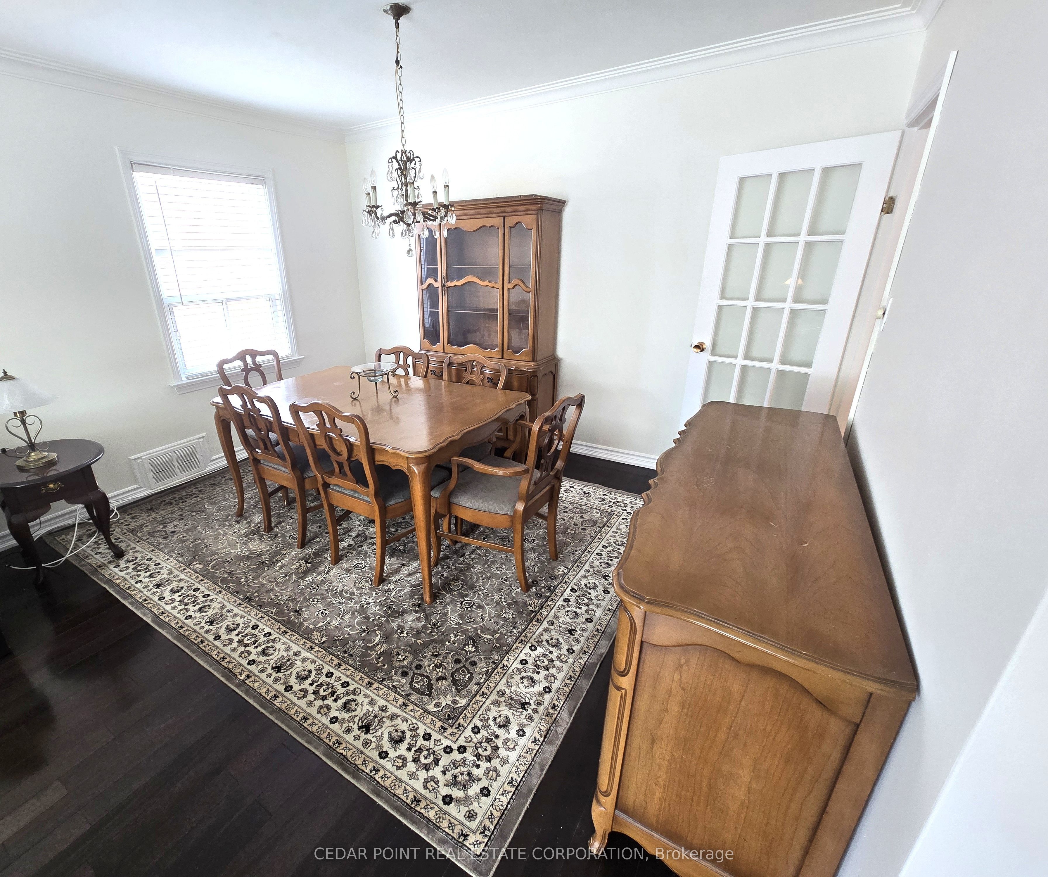 44 Janet Boulevard Property Photo 5