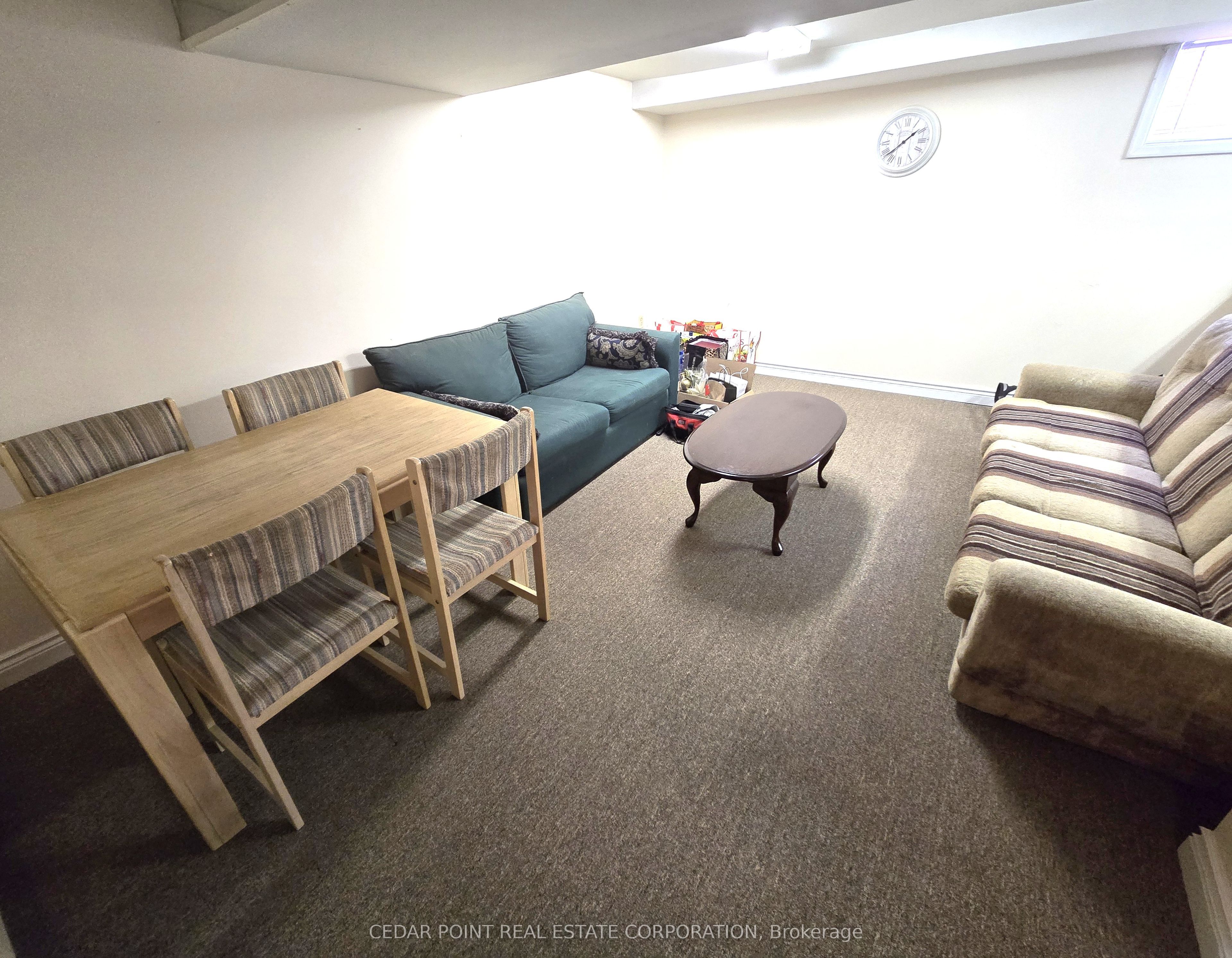 44 Janet Boulevard Property Photo 15