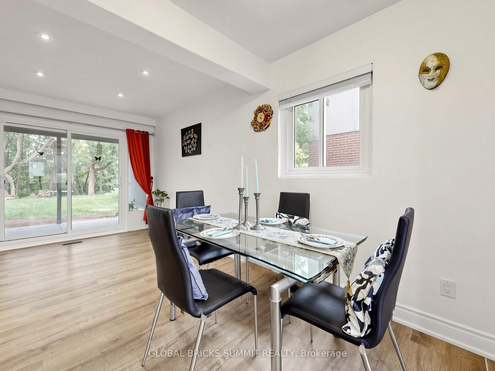 17 Amboy Road Property Photo 10