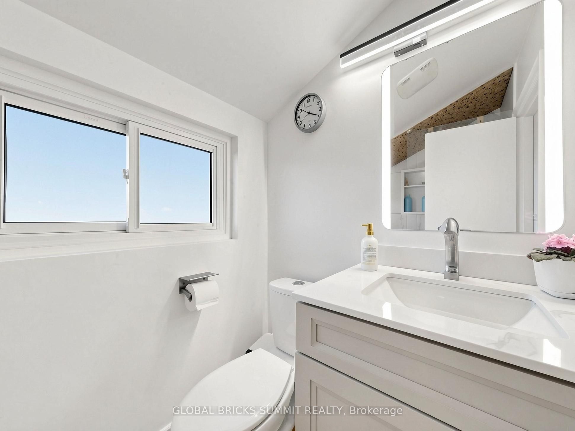 17 Amboy Road Property Photo 22