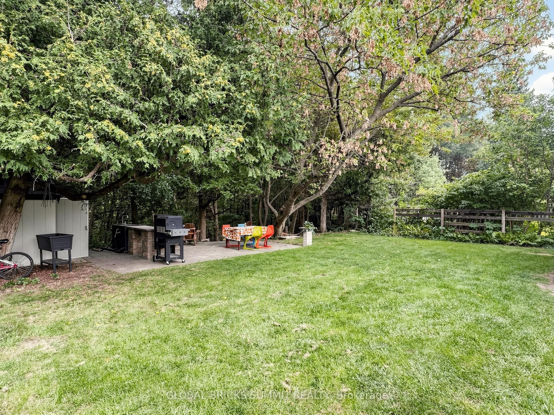 17 Amboy Road Property Photo 31