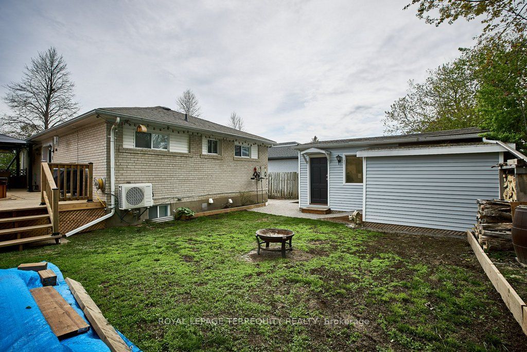 304 Palmerston Avenue Lower Property Photo 13