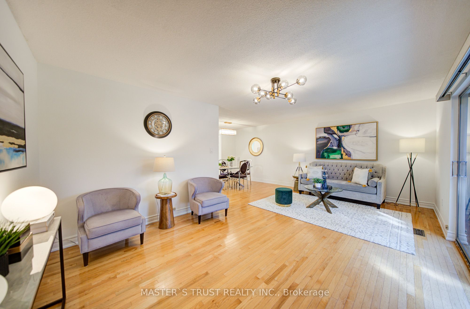 15 Brimwood Boulevard 61 Property Photo 3
