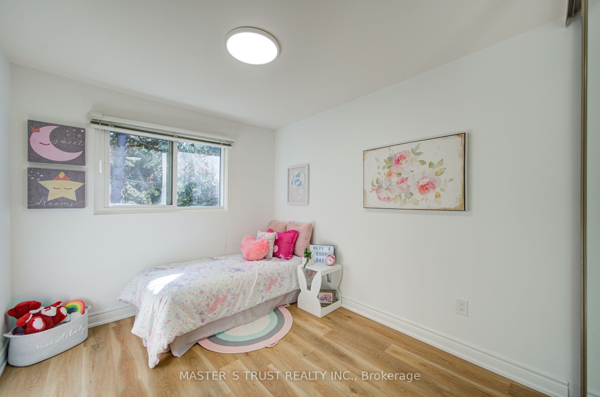 15 Brimwood Boulevard 61 Property Photo 19