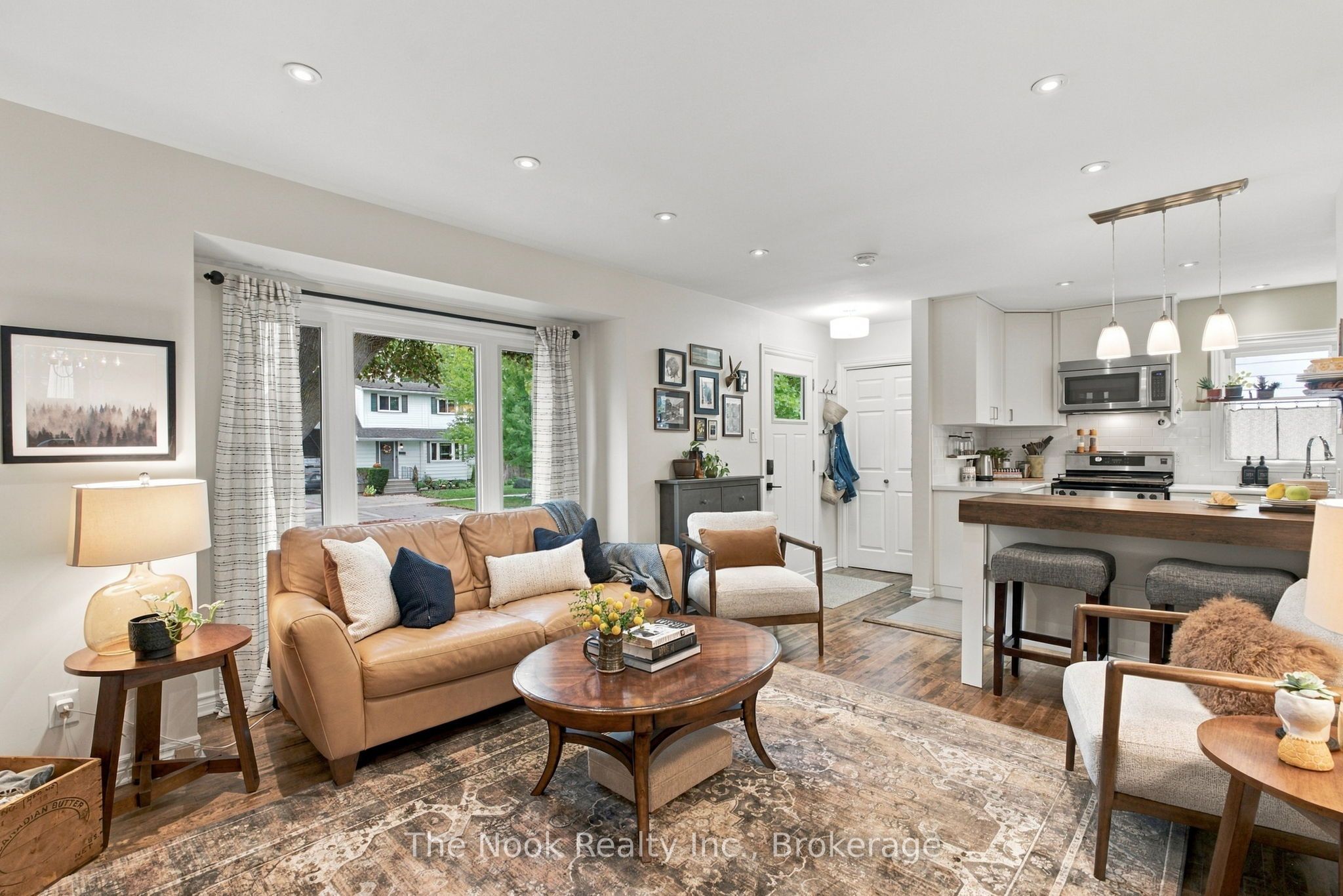 120 Admiral Road Property Photo 13