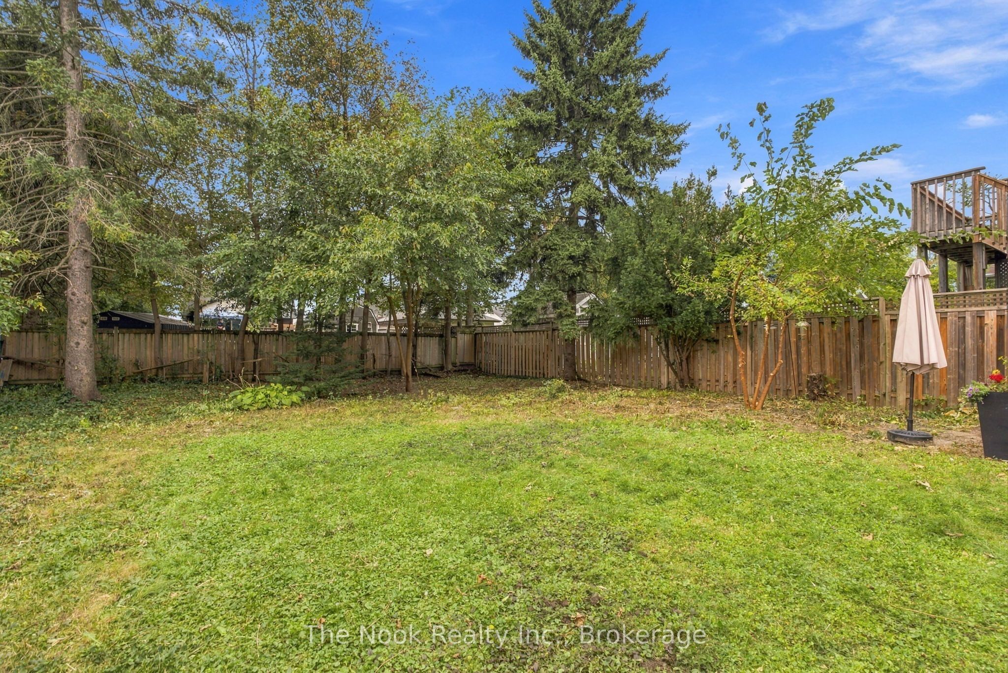 120 Admiral Road Property Photo 43