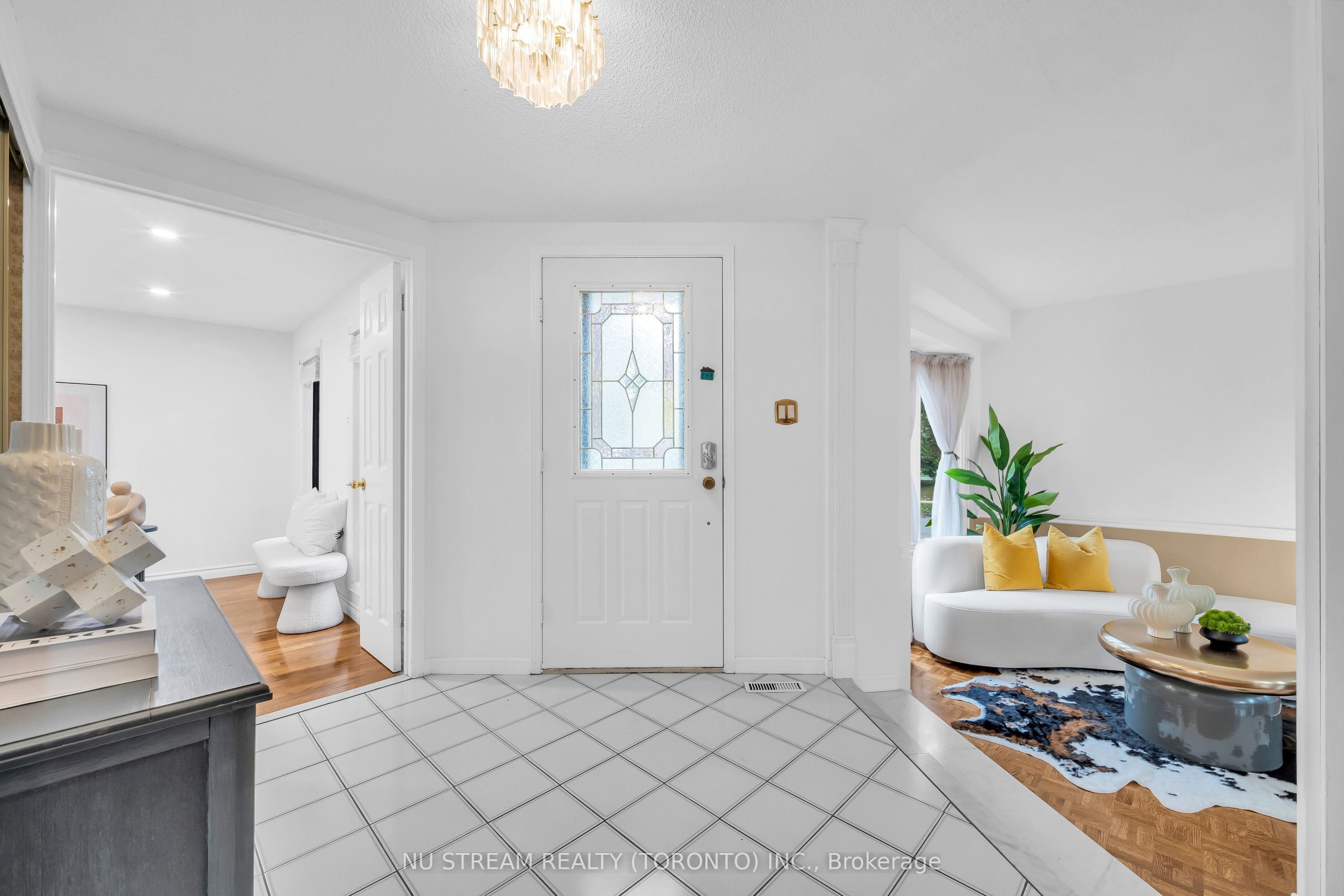 37 Wintermute Boulevard Property Photo 8