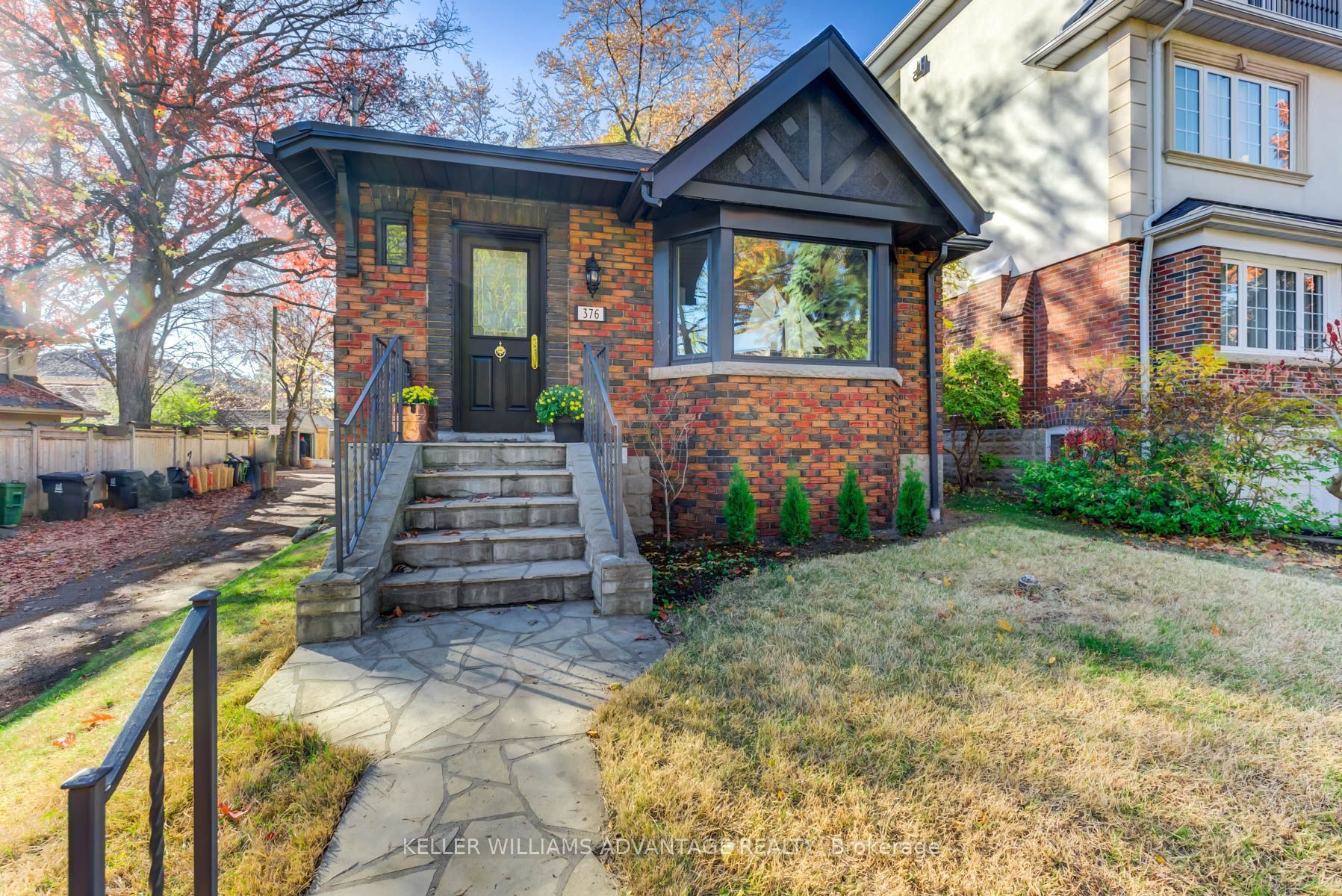 376 Glen Manor Drive Property Photo 1