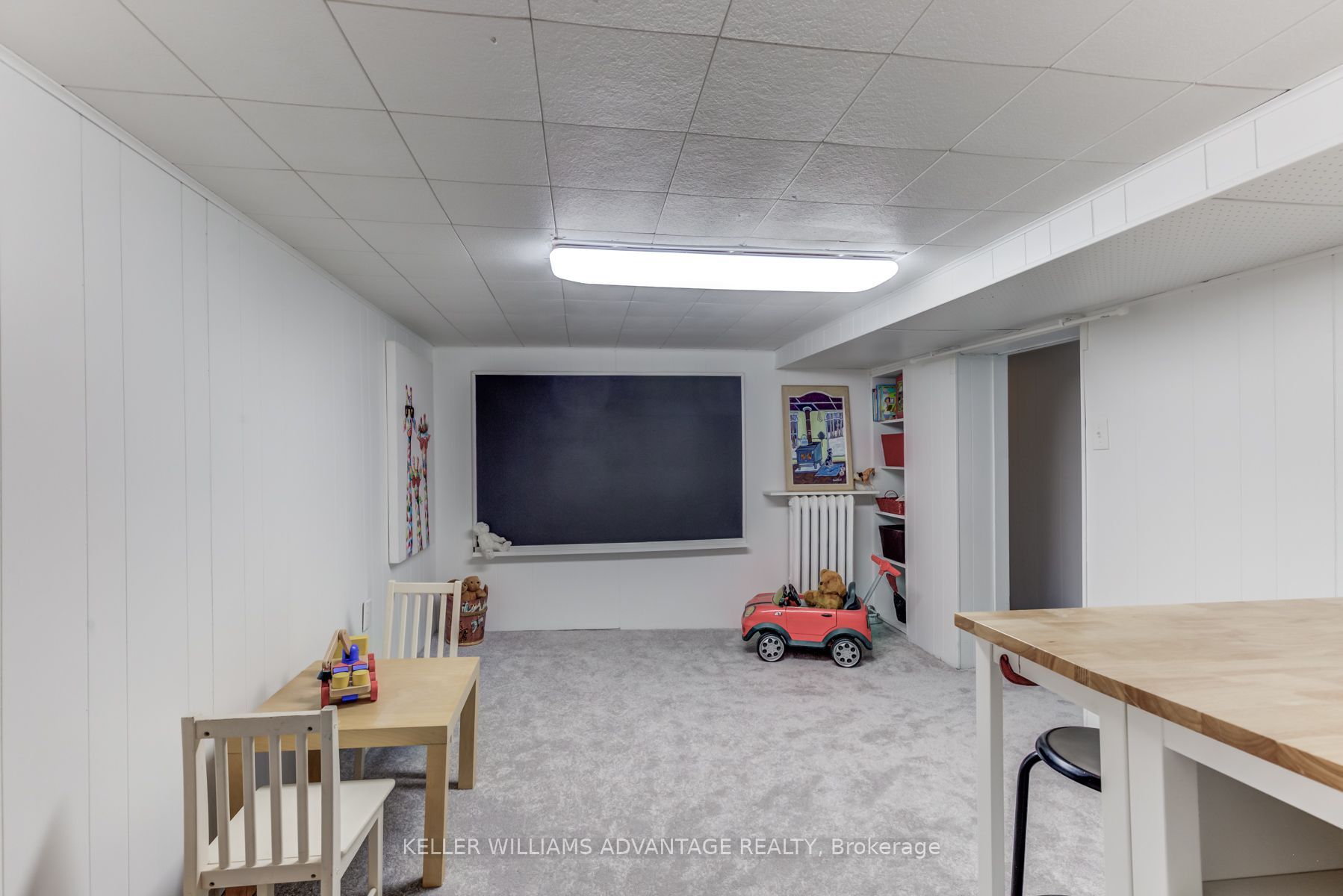 376 Glen Manor Drive Property Photo 17