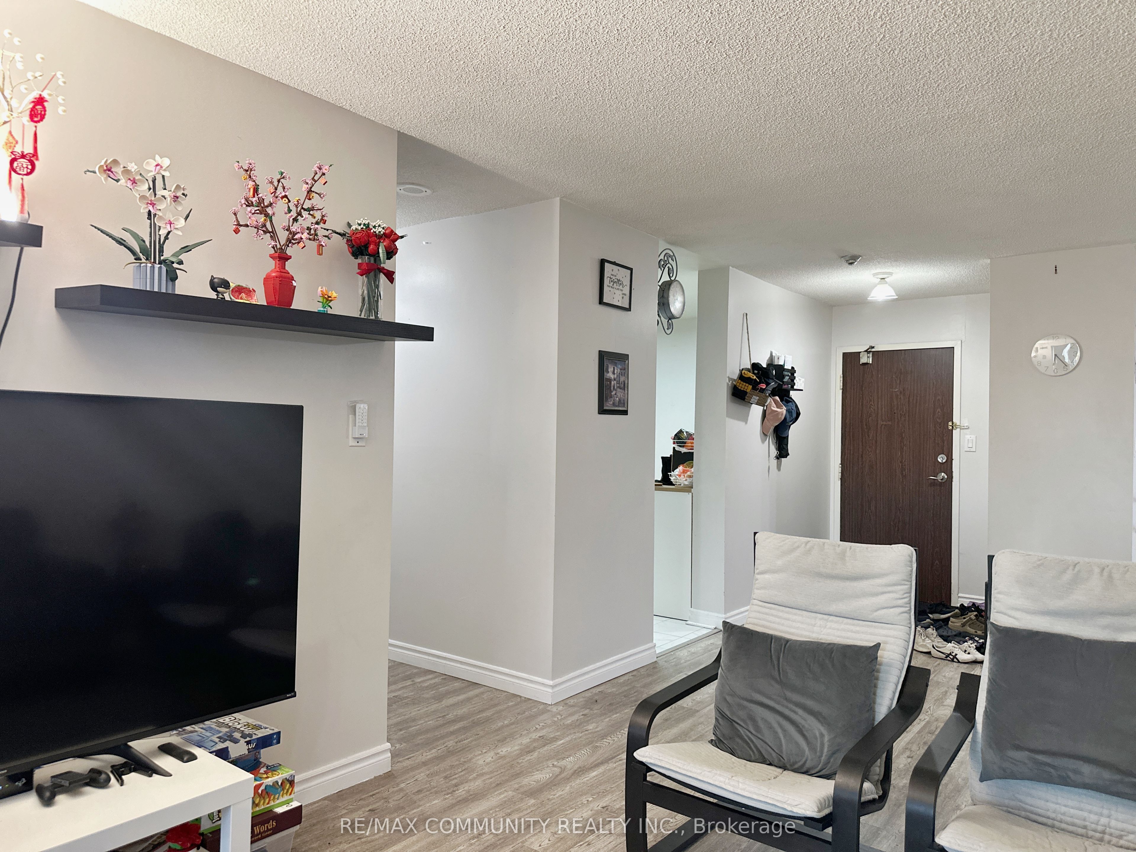 25 Bamburgh Circle 1133 Property Photo 12