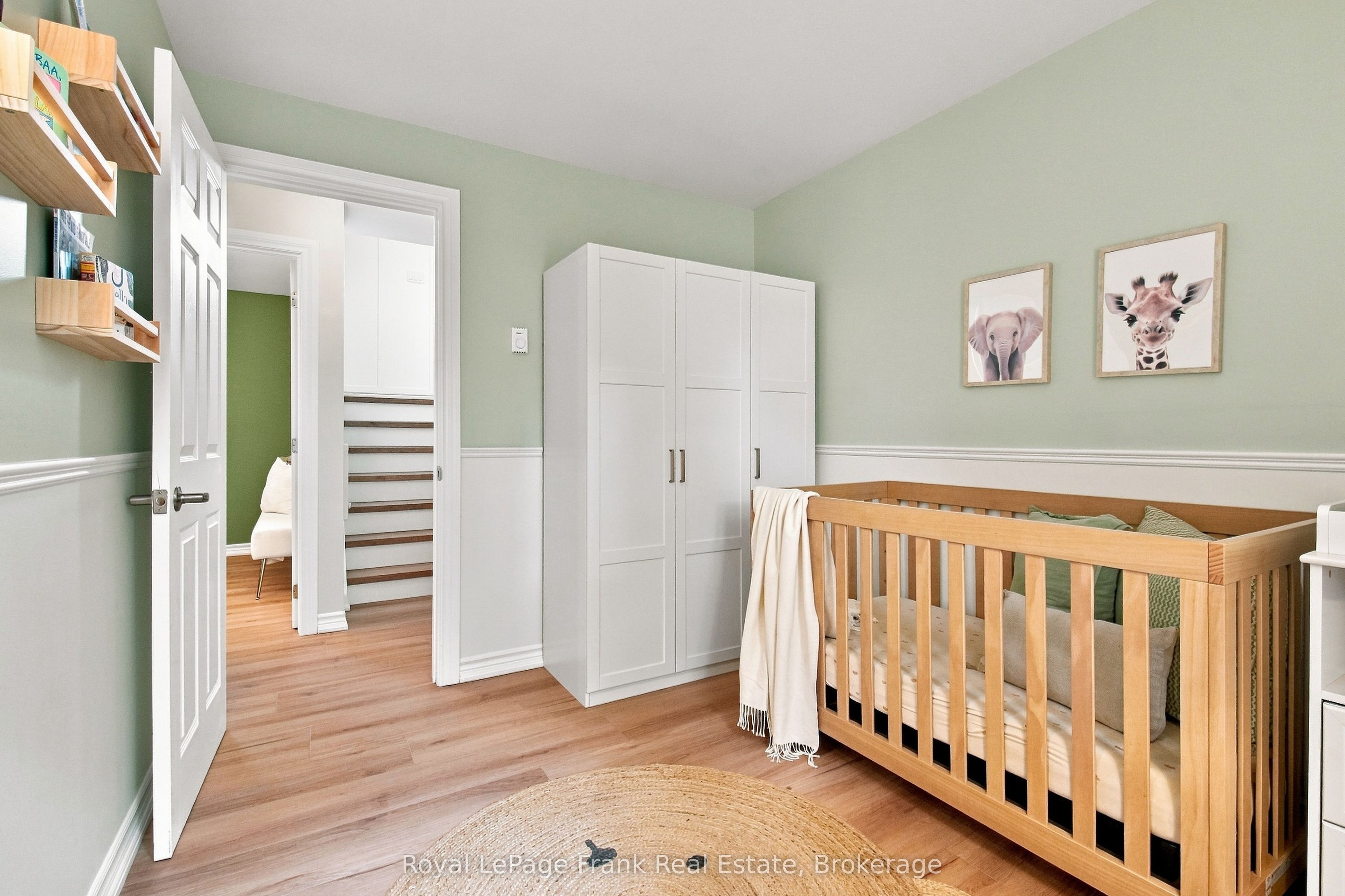 445 Bay Street Property Photo 21