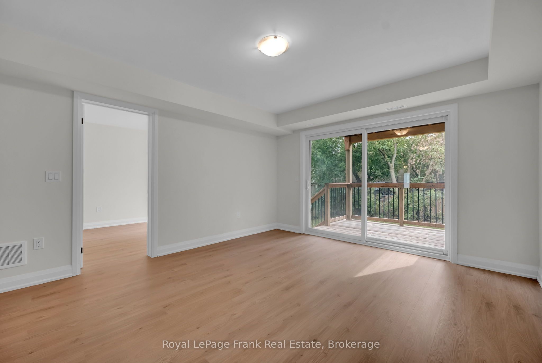 321 Anderson Avenue Property Photo 8