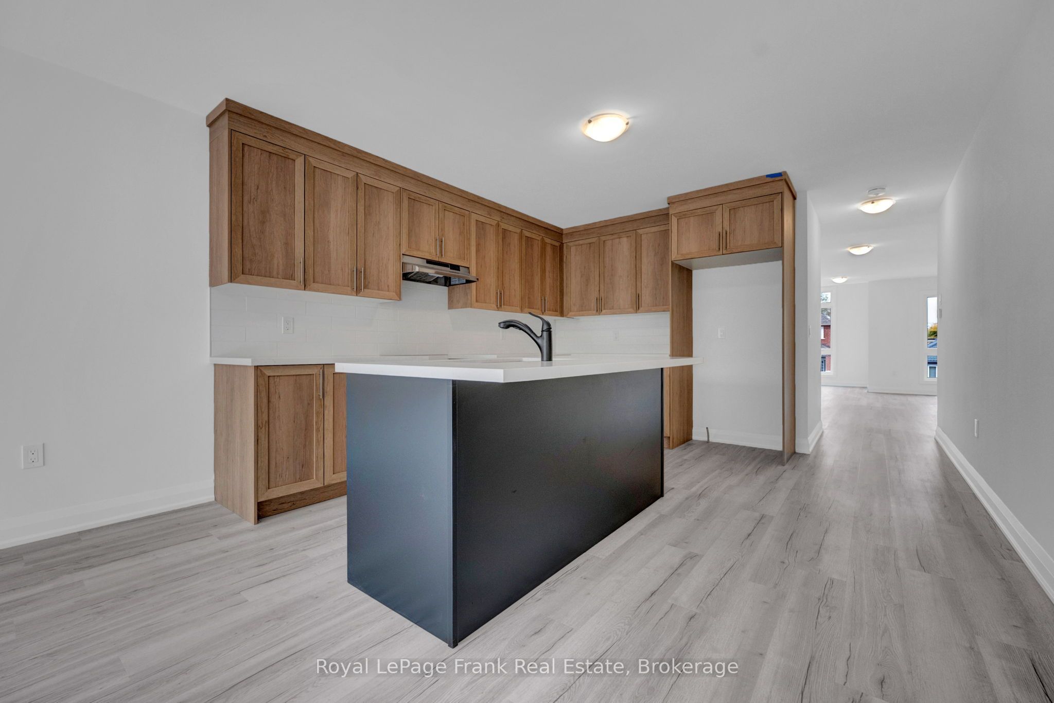 321 Anderson Avenue Property Photo 21