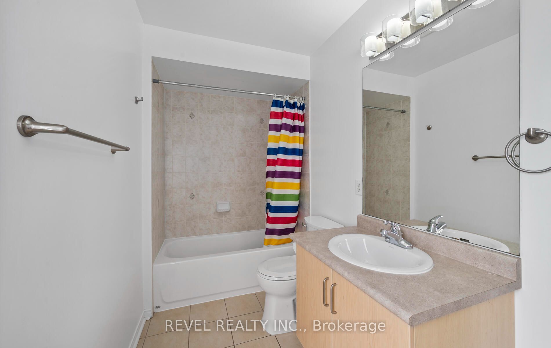 91 Oceanpearl Crescent Property Photo 26