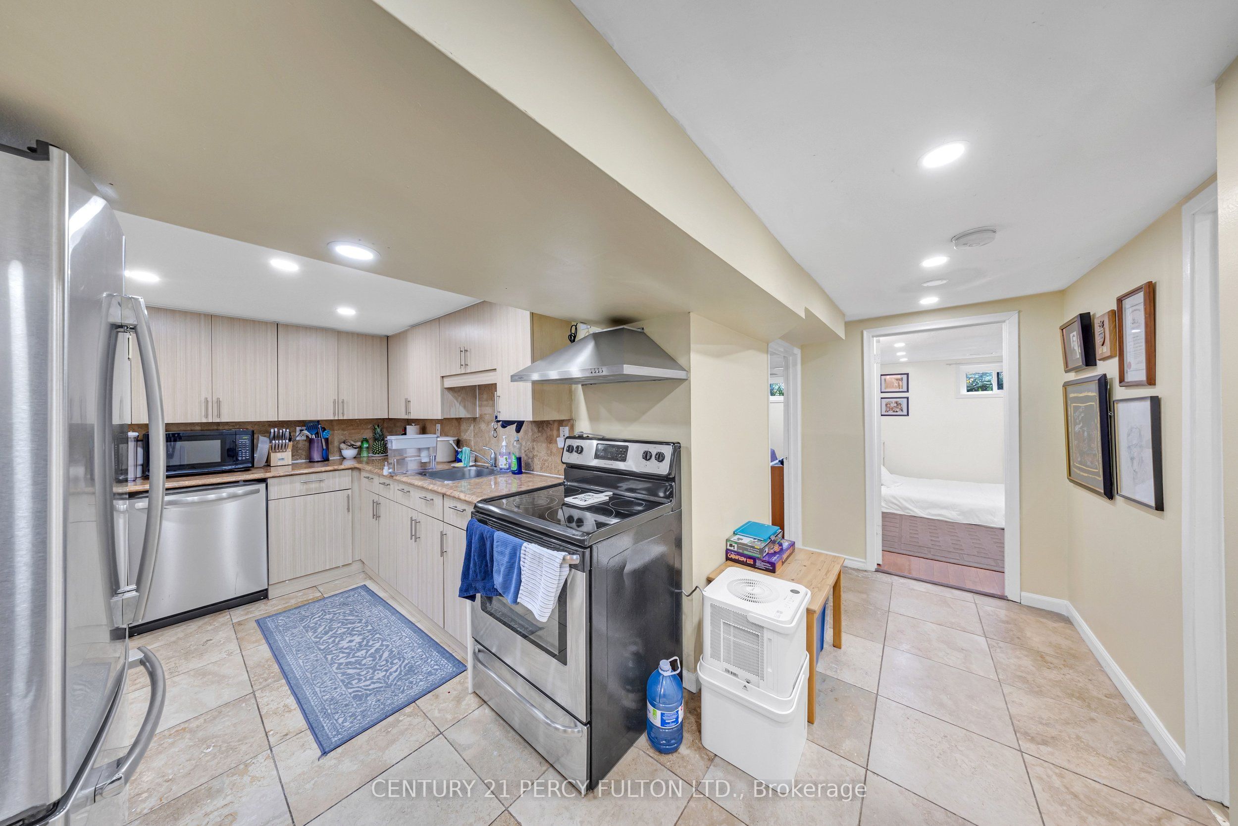719 Balaton Avenue Property Photo 31