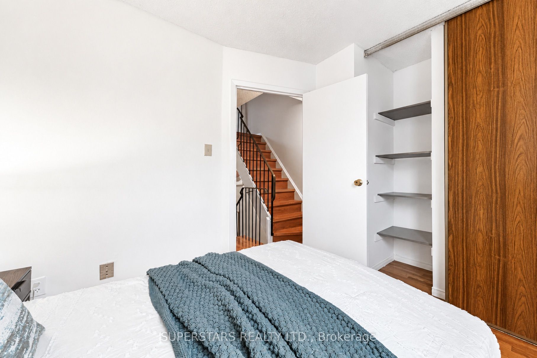 275 Broadview Avenue 10 Property Photo 10