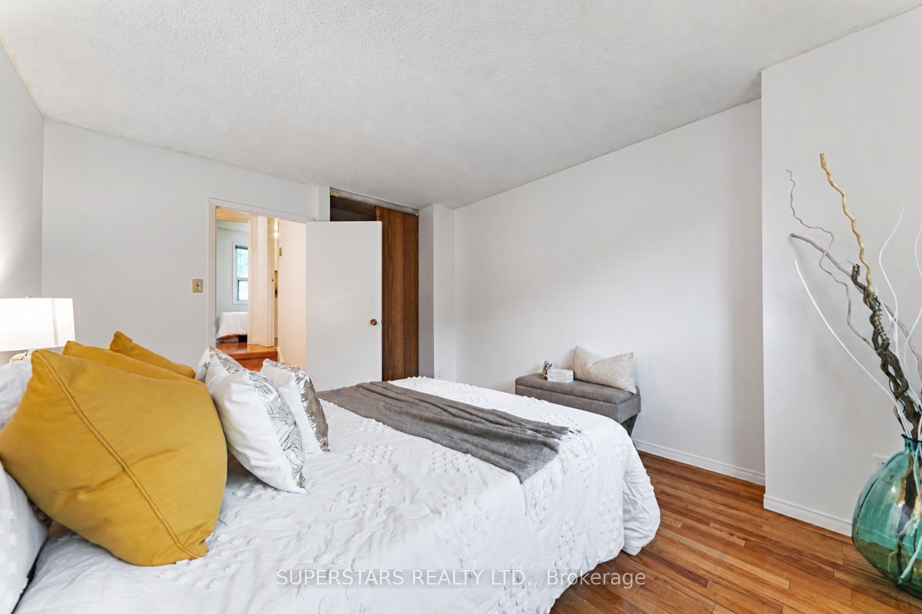 275 Broadview Avenue 10 Property Photo 16