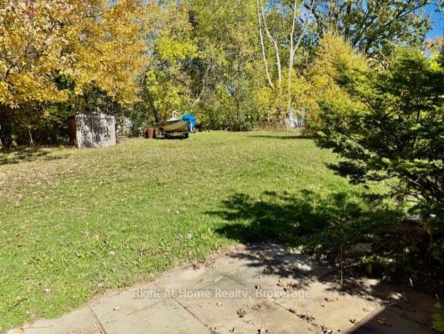 118 Percy Crescent Property Photo 5