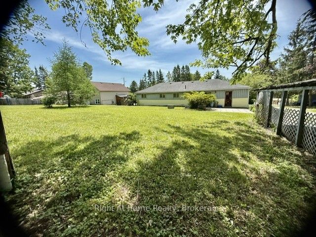 118 Percy Crescent Property Photo 11