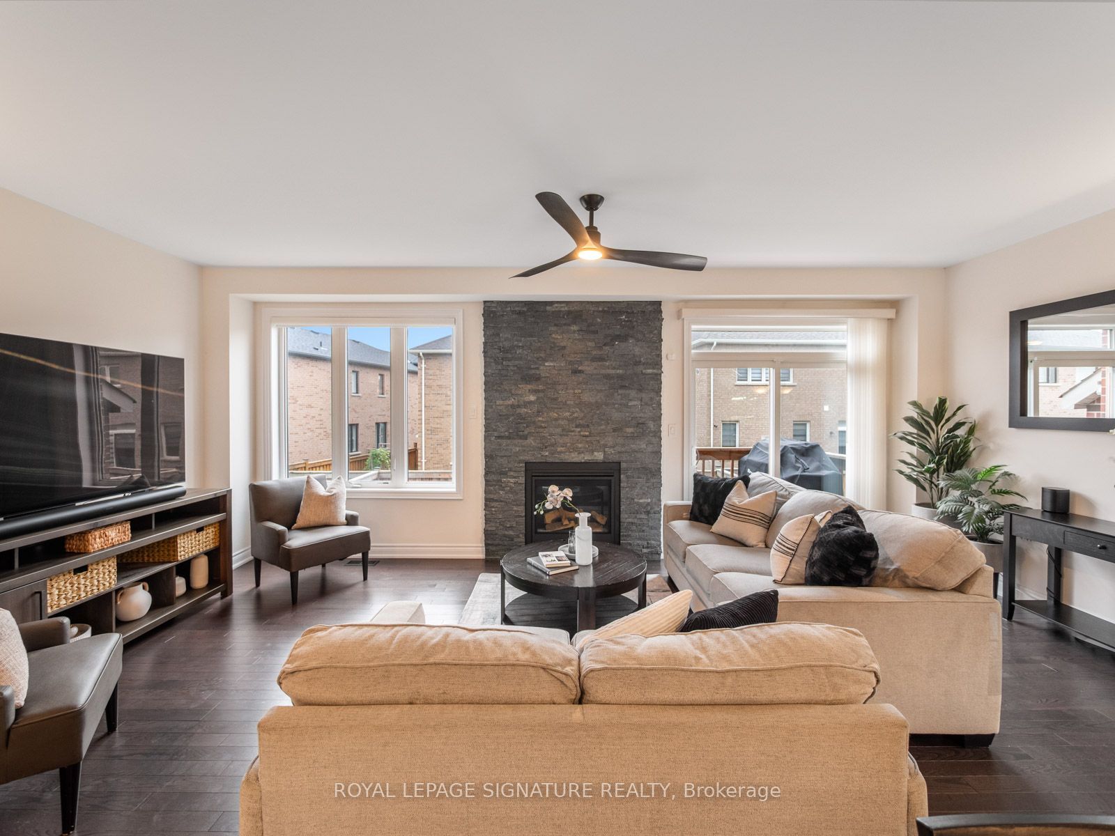 1055 Skyridge Boulevard Property Photo 17