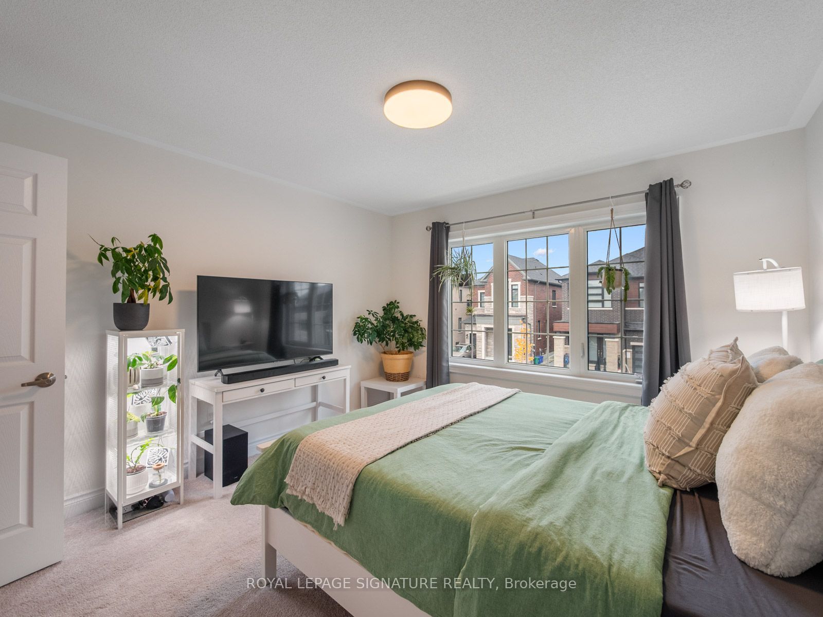 1055 Skyridge Boulevard Property Photo 29