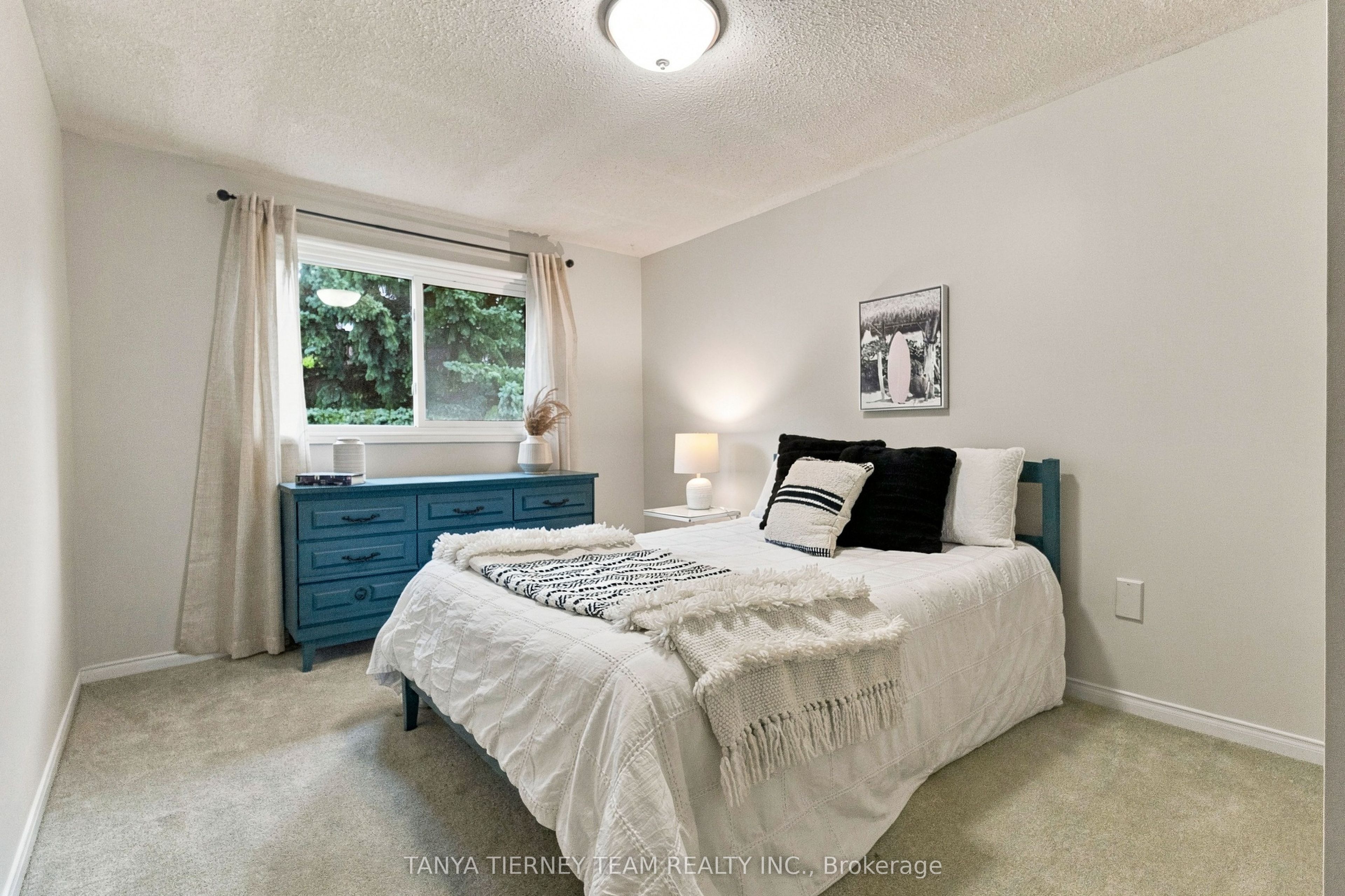 25 Coulton Court Property Photo 33
