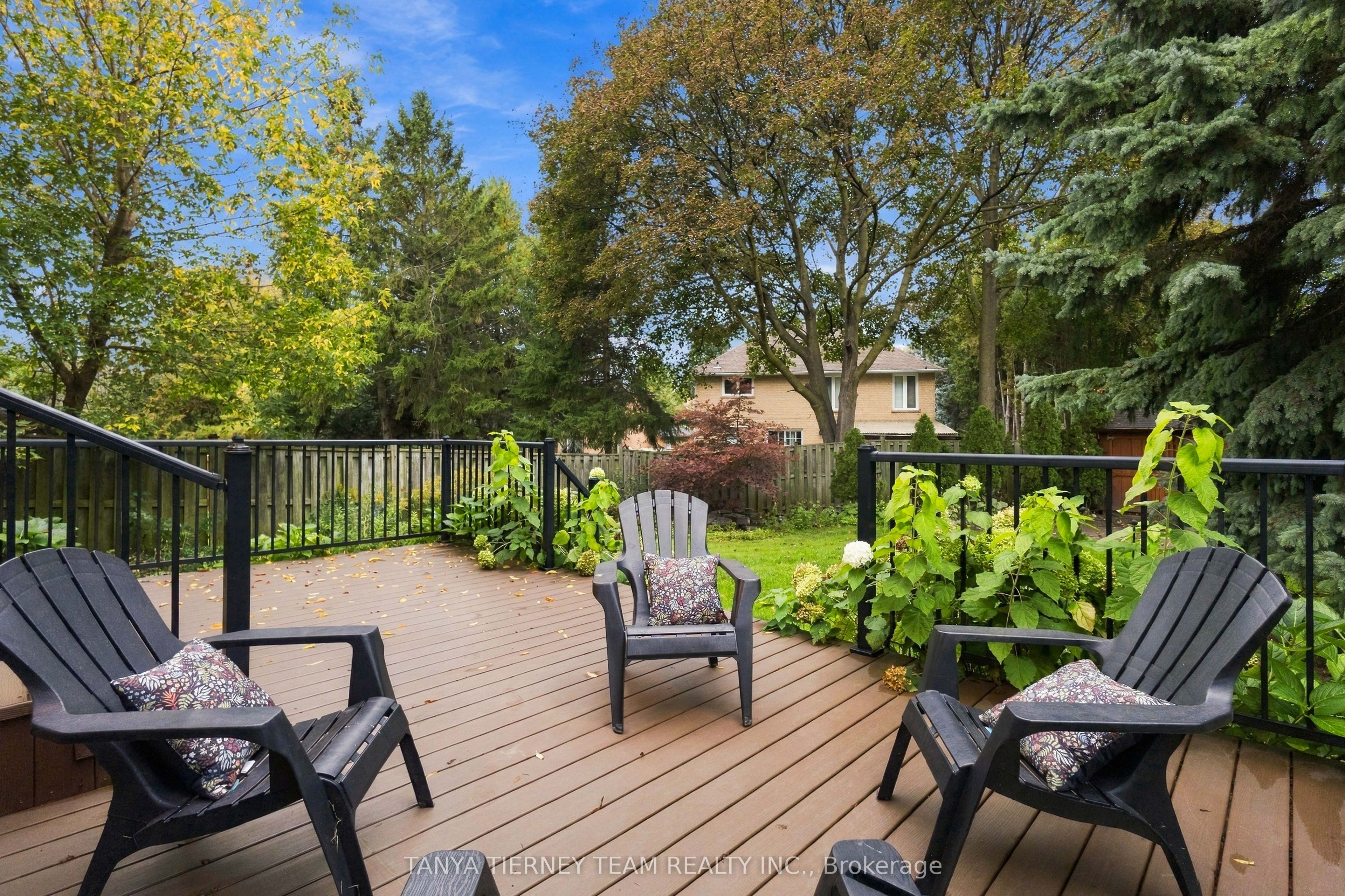 25 Coulton Court Property Photo 40