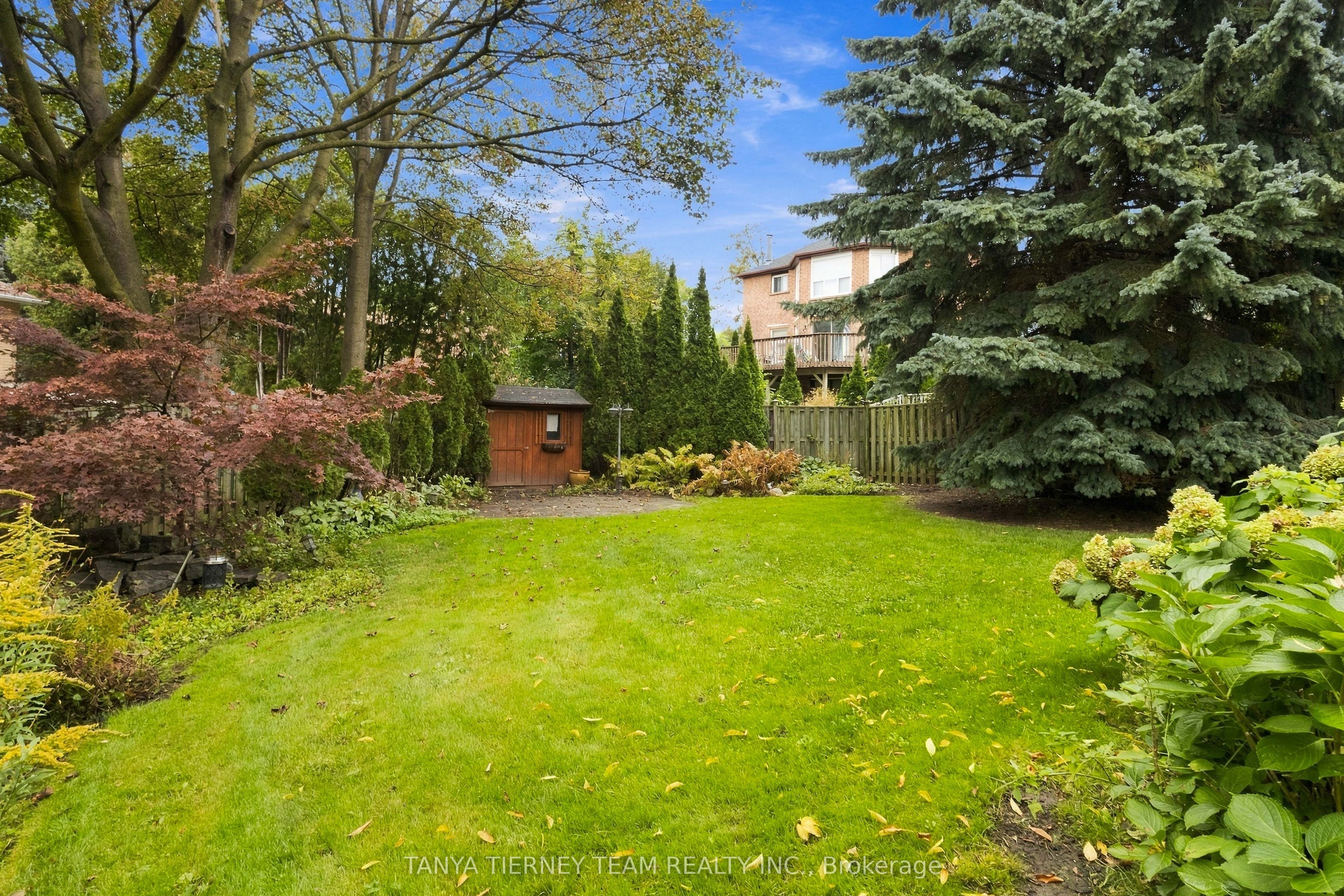 25 Coulton Court Property Photo 42