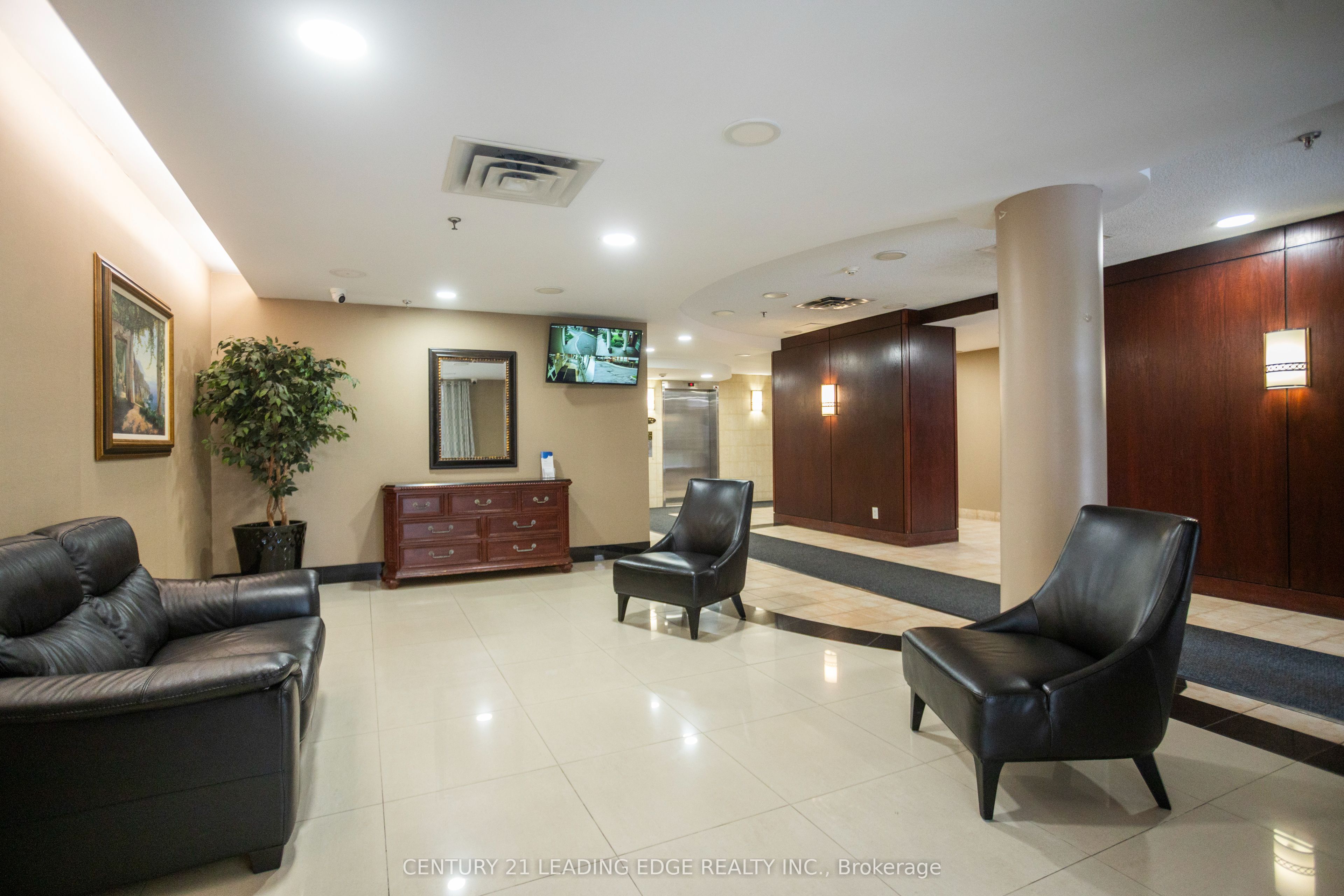 480 Mclevin Avenue 310 Property Photo 6