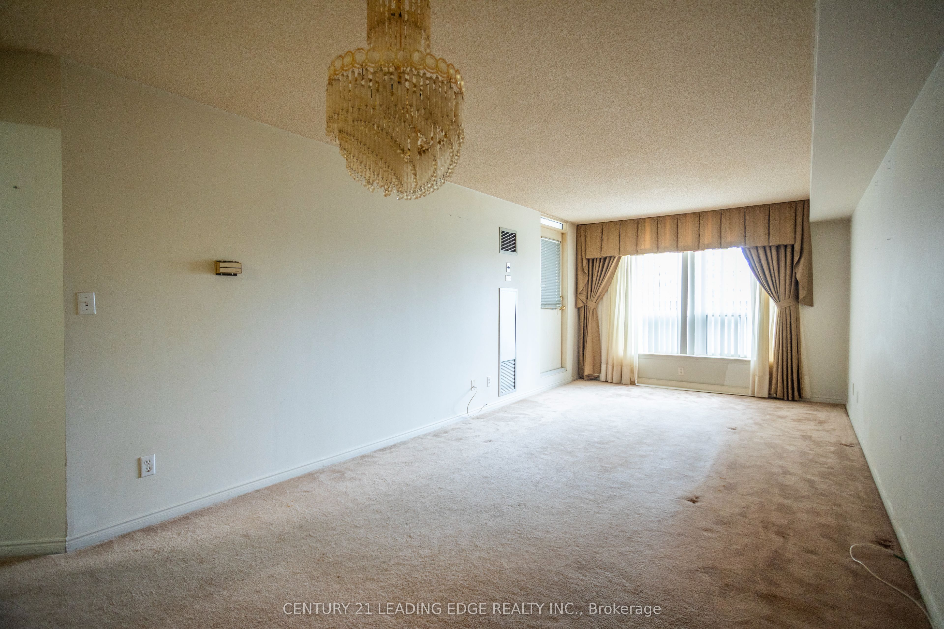 480 Mclevin Avenue 310 Property Photo 11