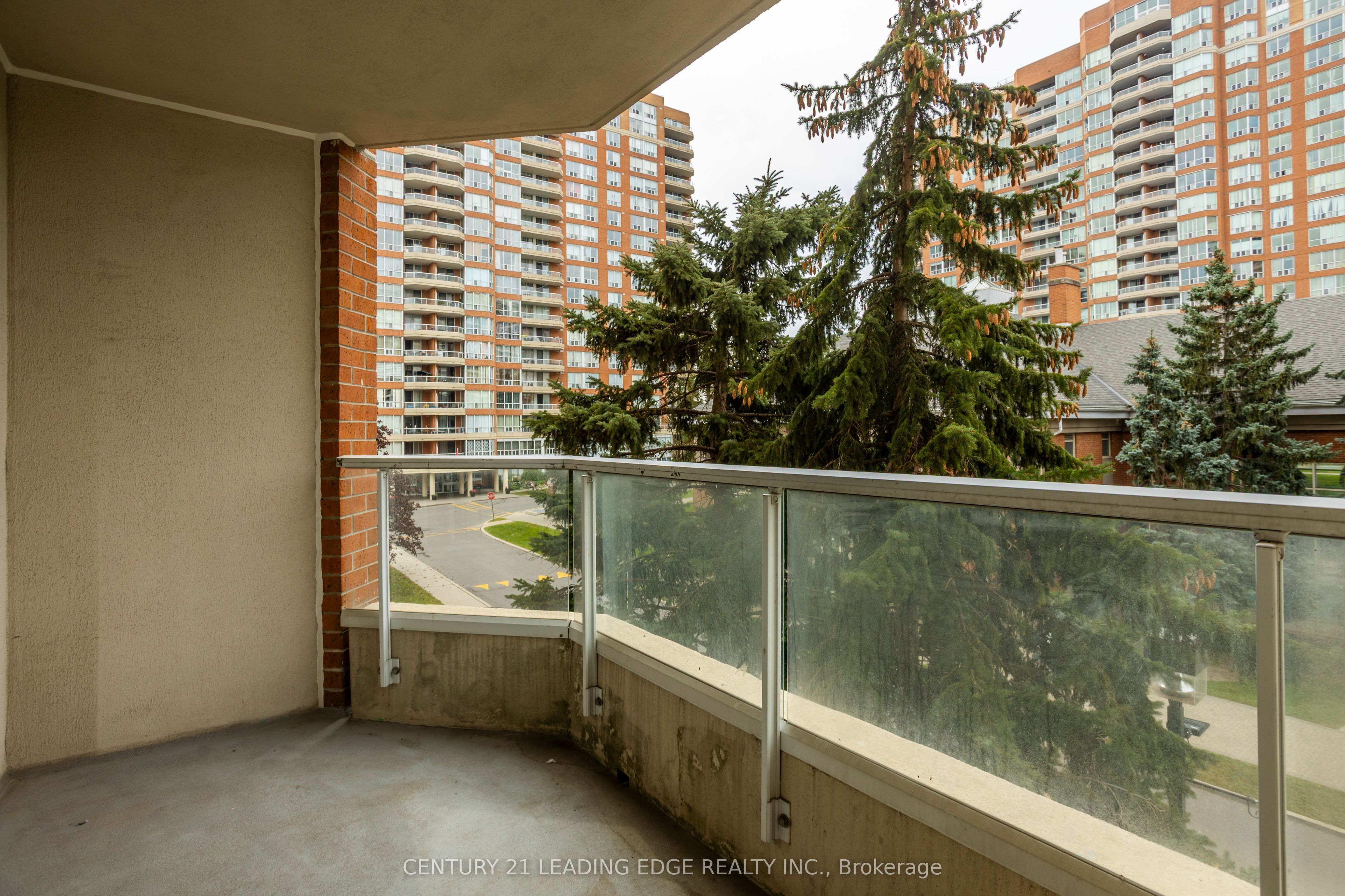 480 Mclevin Avenue 310 Property Photo 25